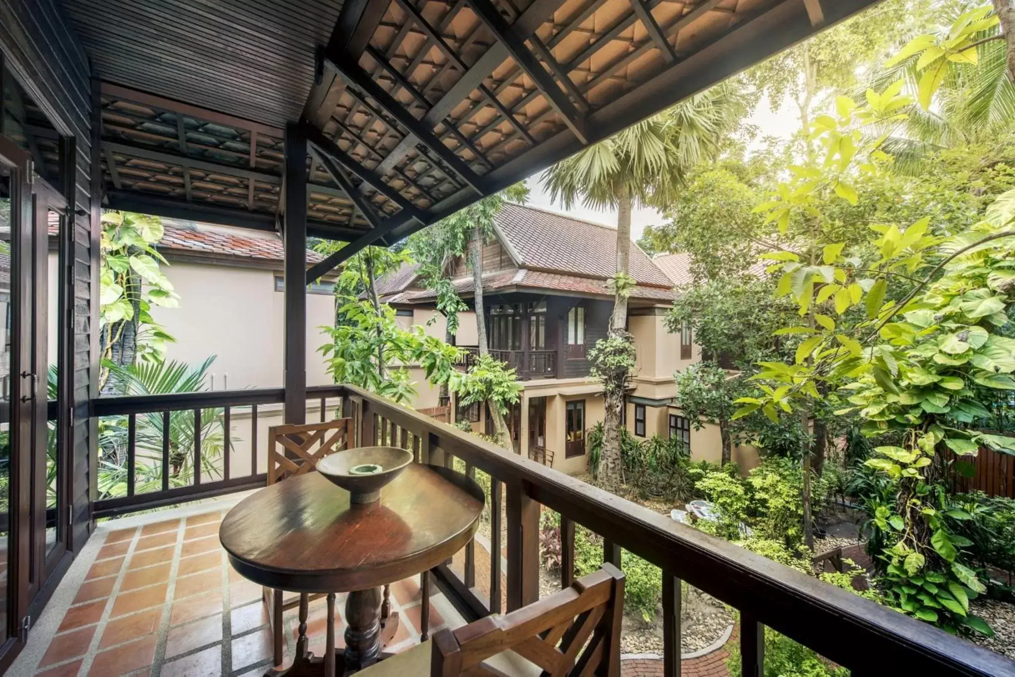 Garden, Balcony/Terrace in Rabbit Resort Pattaya