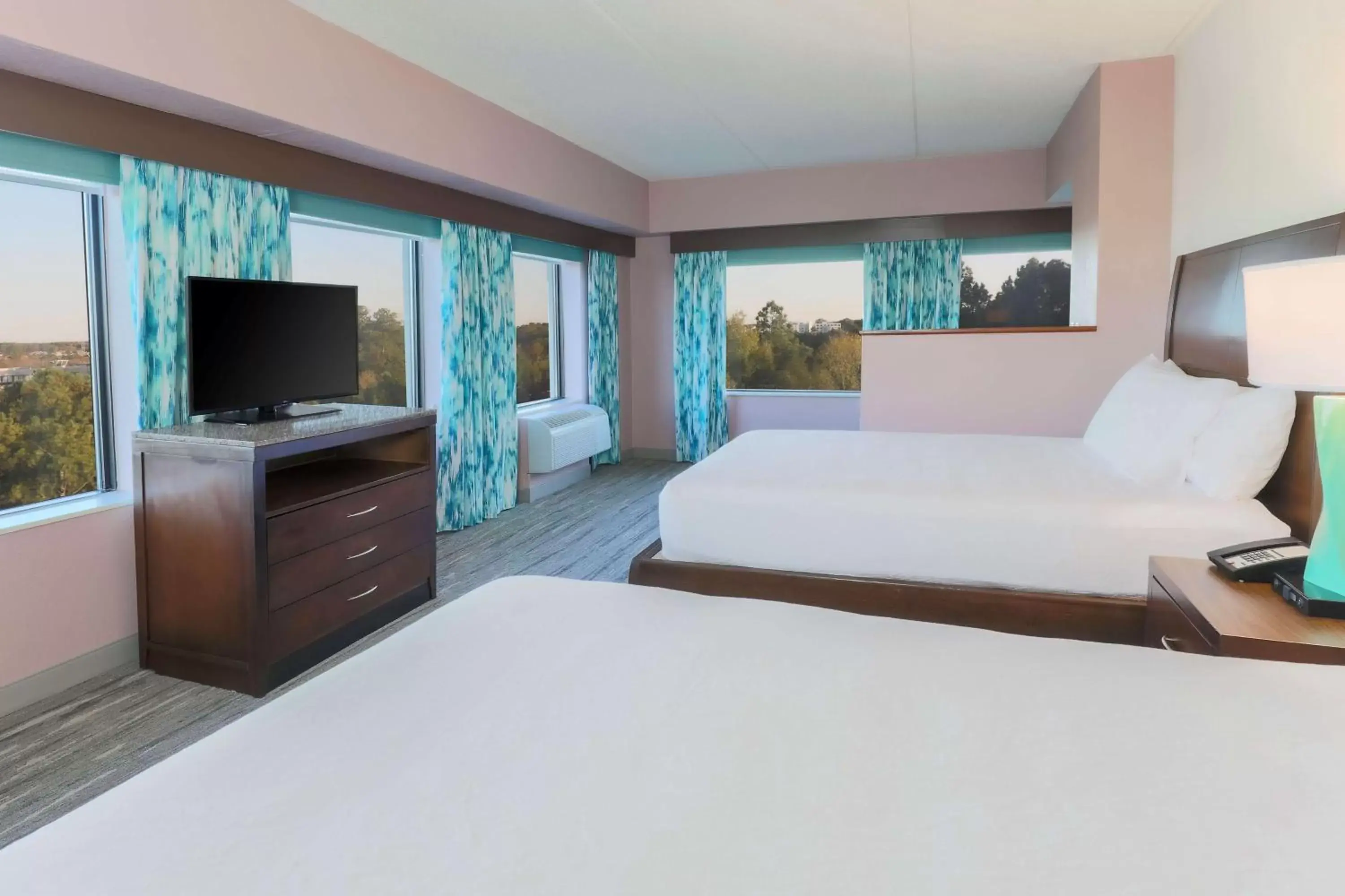 Bed in Hilton Garden Inn Raleigh-Durham/Research Triangle Park Bed in Hilton Garden Inn Raleigh-Durham/Research Triangle Park