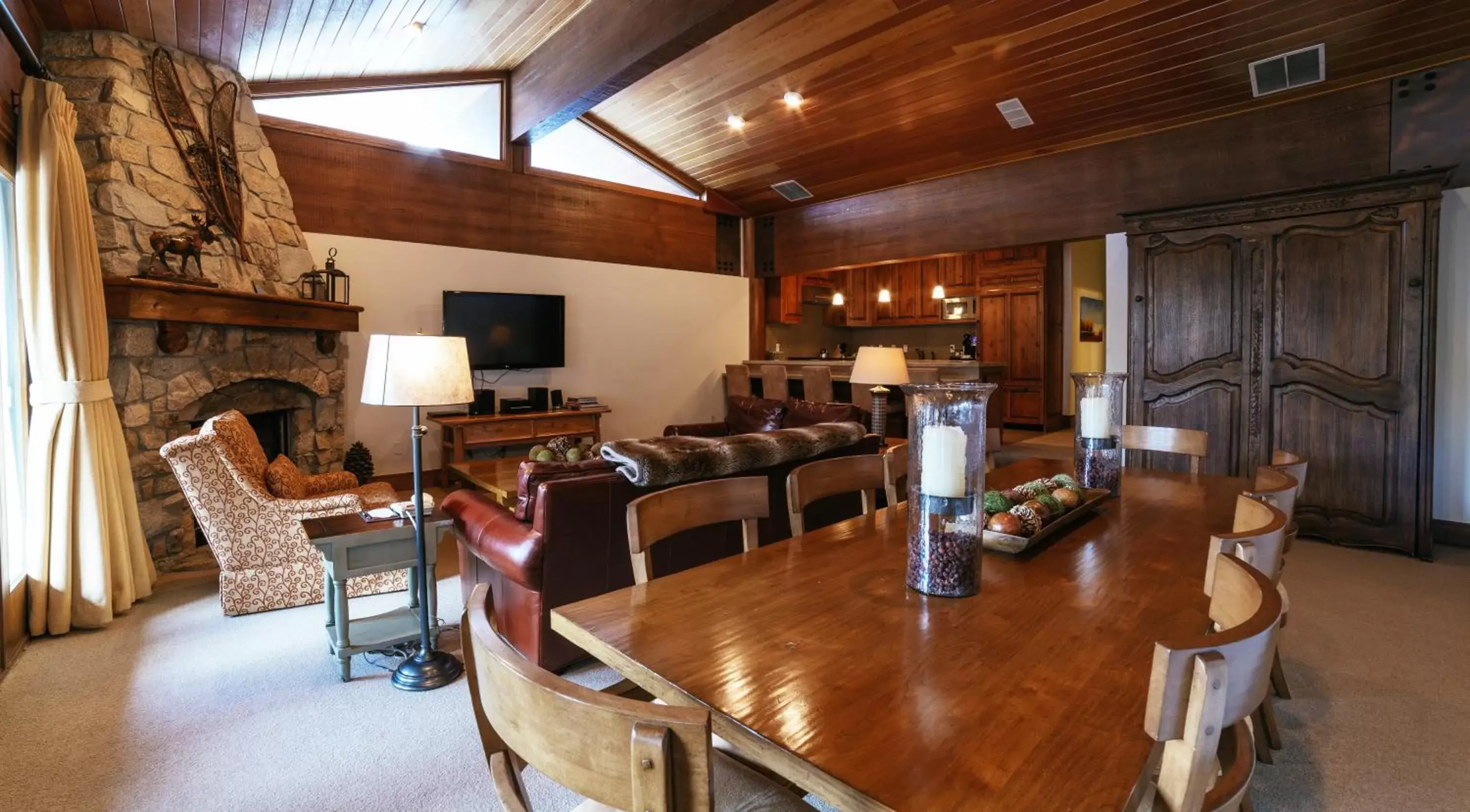 Living room, Restaurant/Places to Eat in Stein Eriksen Lodge Deer Valley