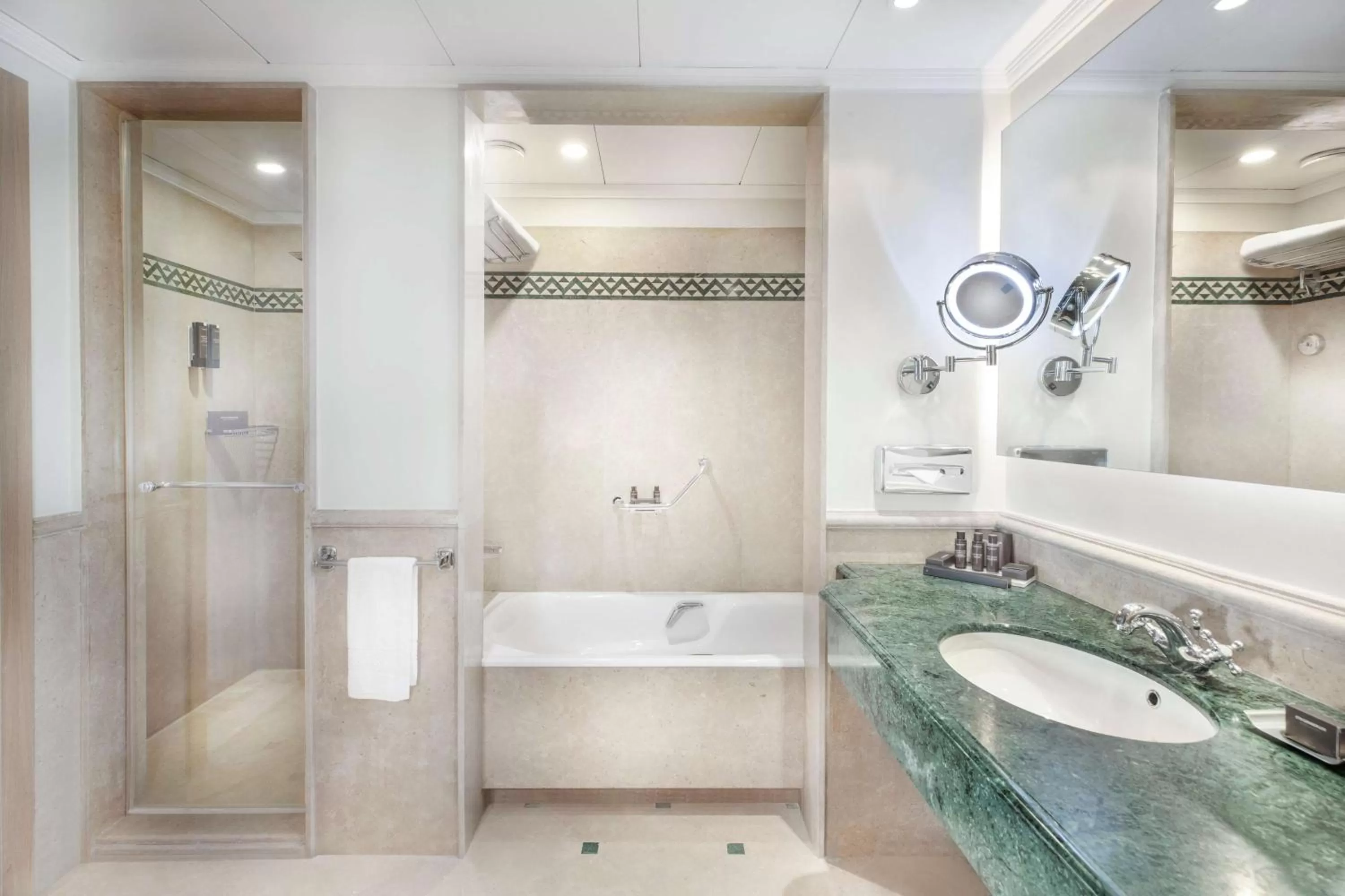 Bathroom in Steigenberger Nile Palace Luxor - Convention Center