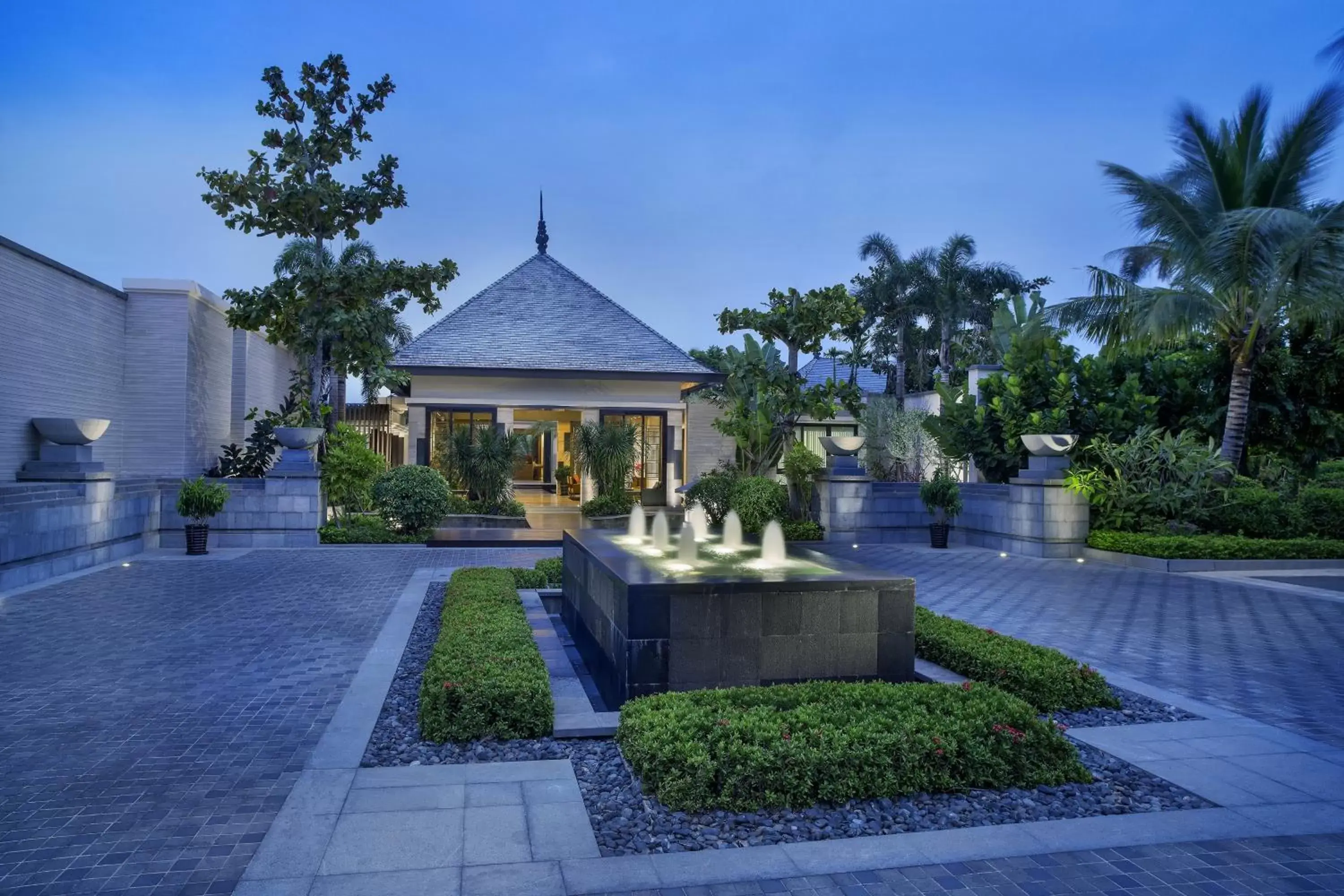 Bird's eye view, Swimming Pool in Raffles Hainan Clear Water Bay