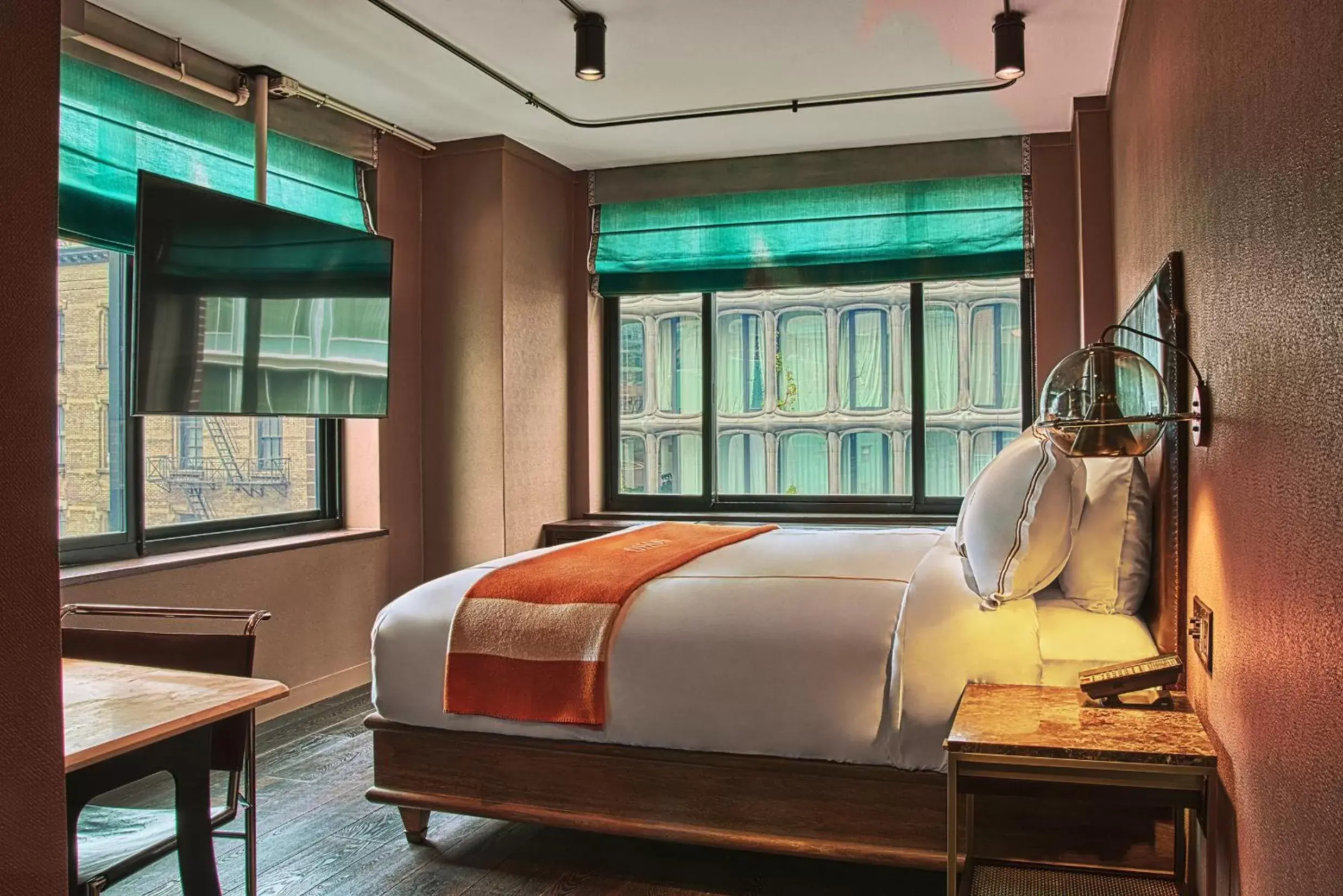 Bed in Soho Grand Hotel