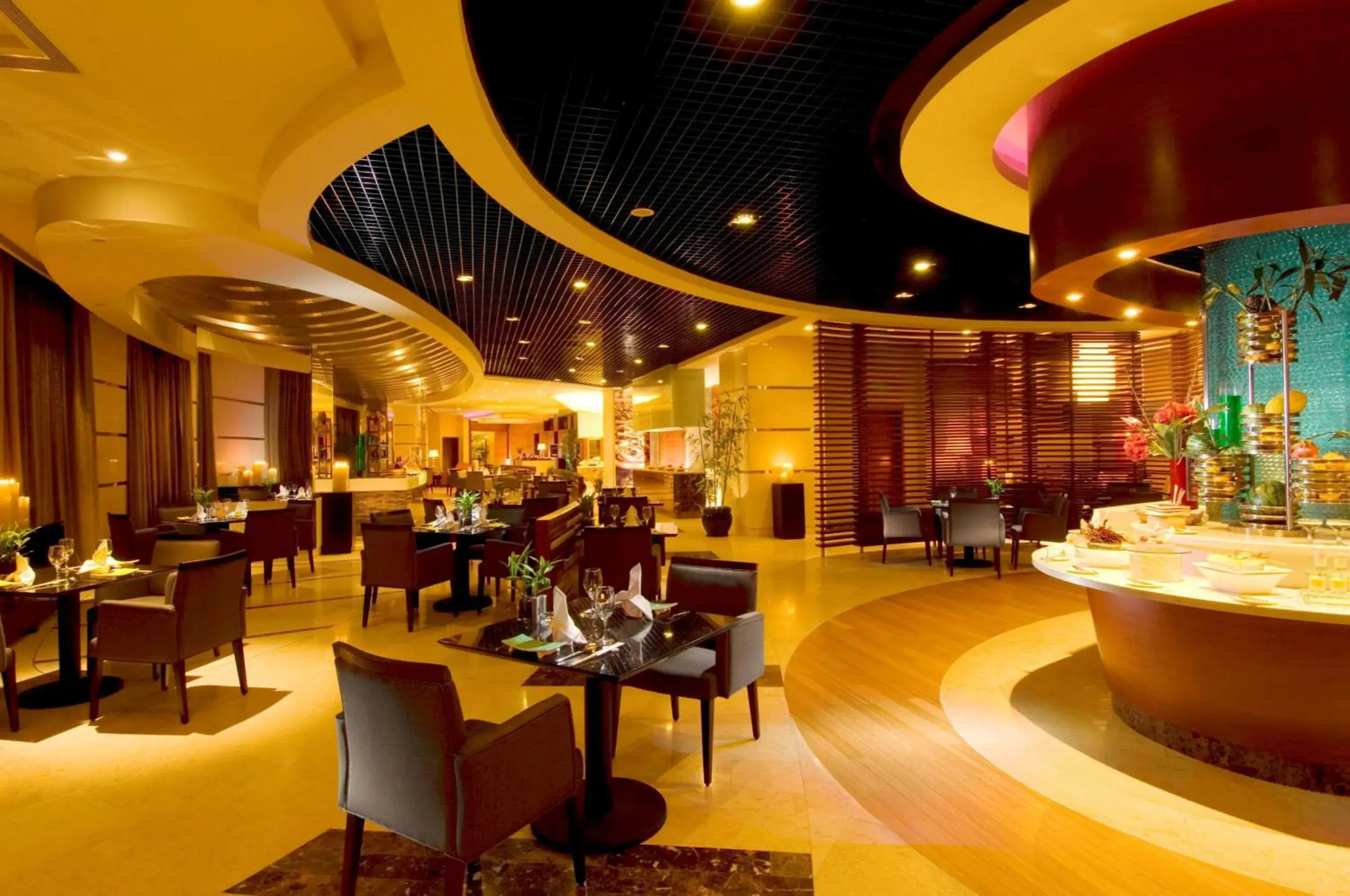 Restaurant/Places to Eat in Hilton Hefei