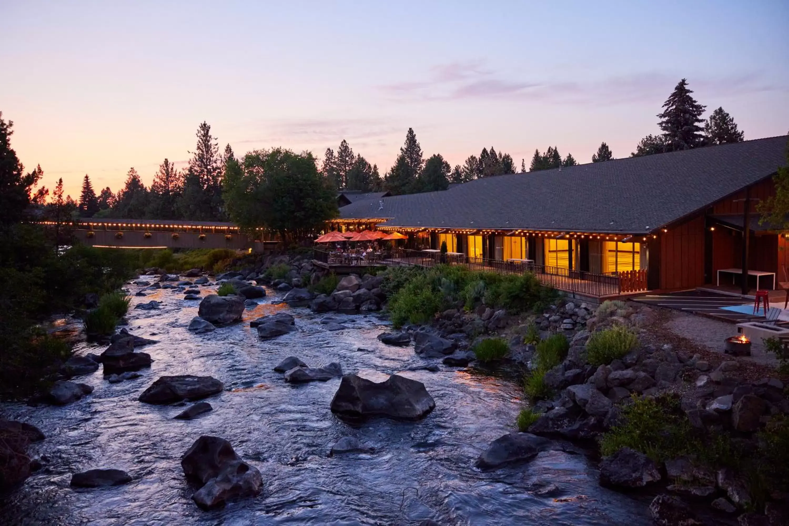 River view, Property Building in Riverhouse on the Deschutes