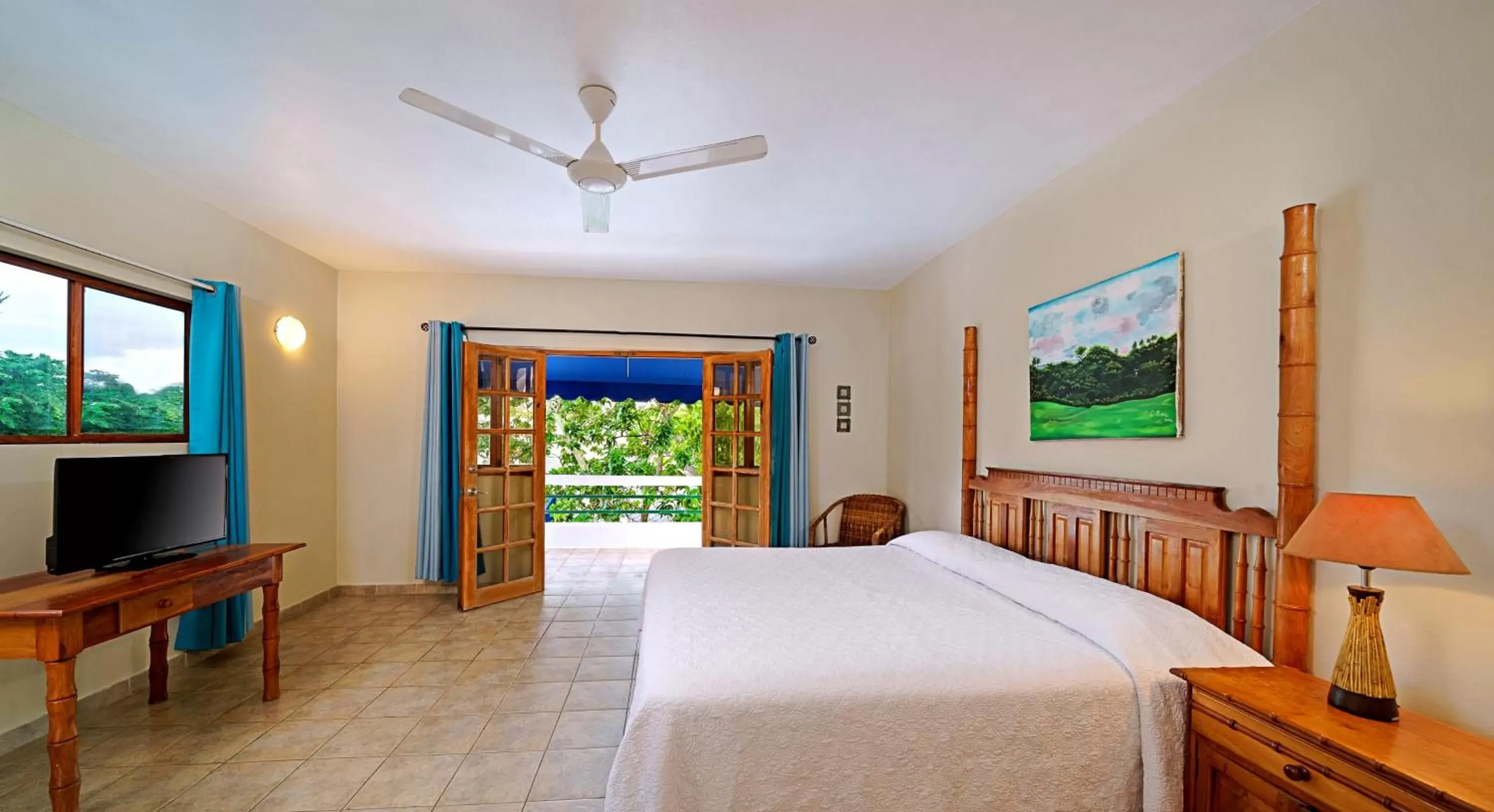 Bedroom in Beach House Condos, Negril