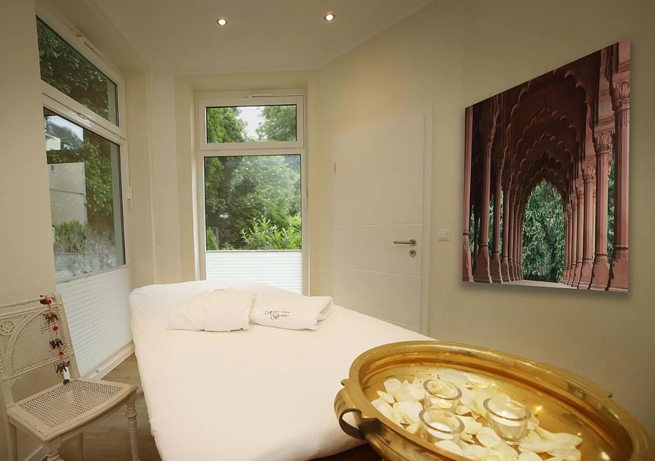 Activities, Bed in Hotel Brenner