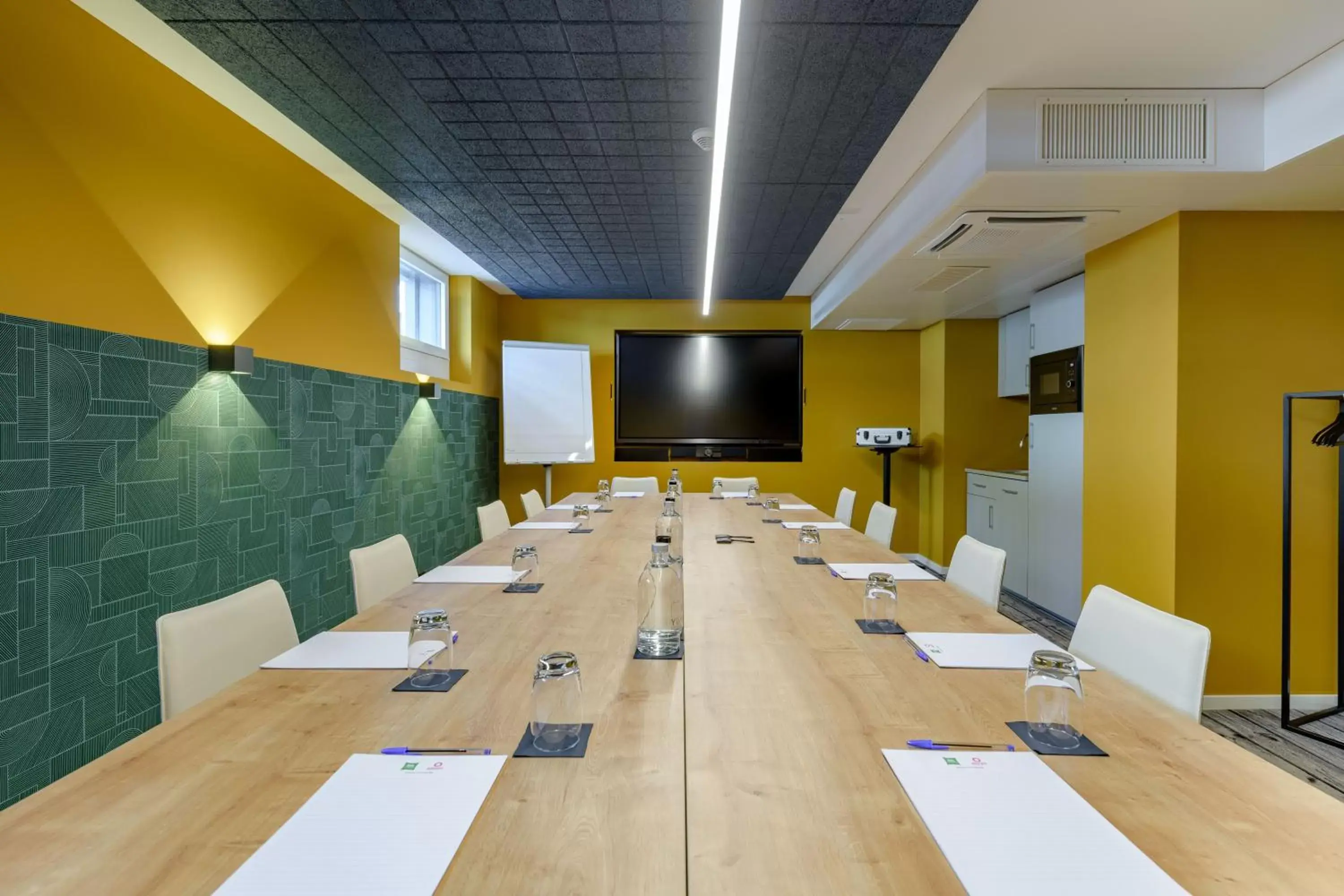 Meeting/conference room in ibis Styles Zurich City Center