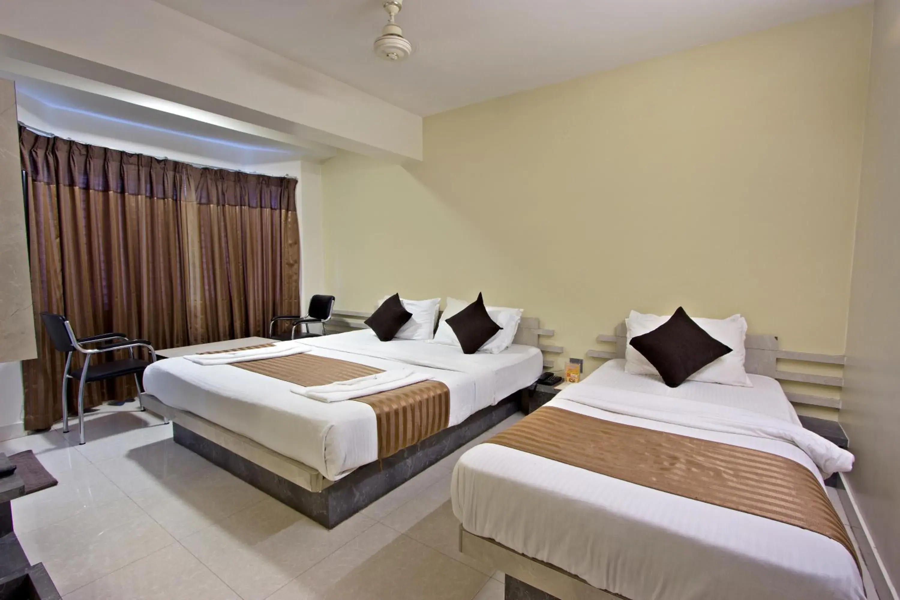 Bed in Mannars Residency Bed in Mannars Residency