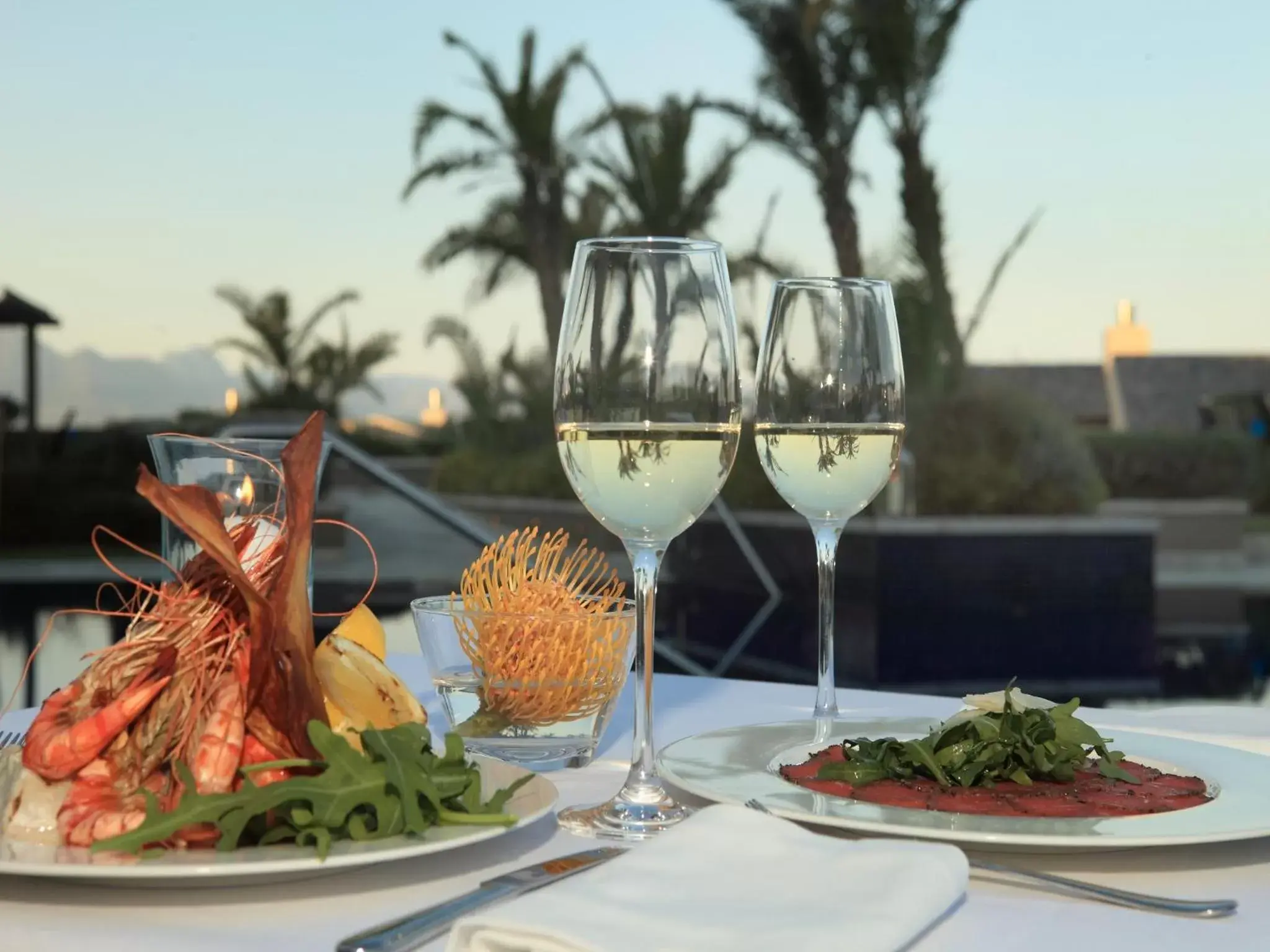 Lunch, Lunch and Dinner in Oubaai Hotel Golf & Spa