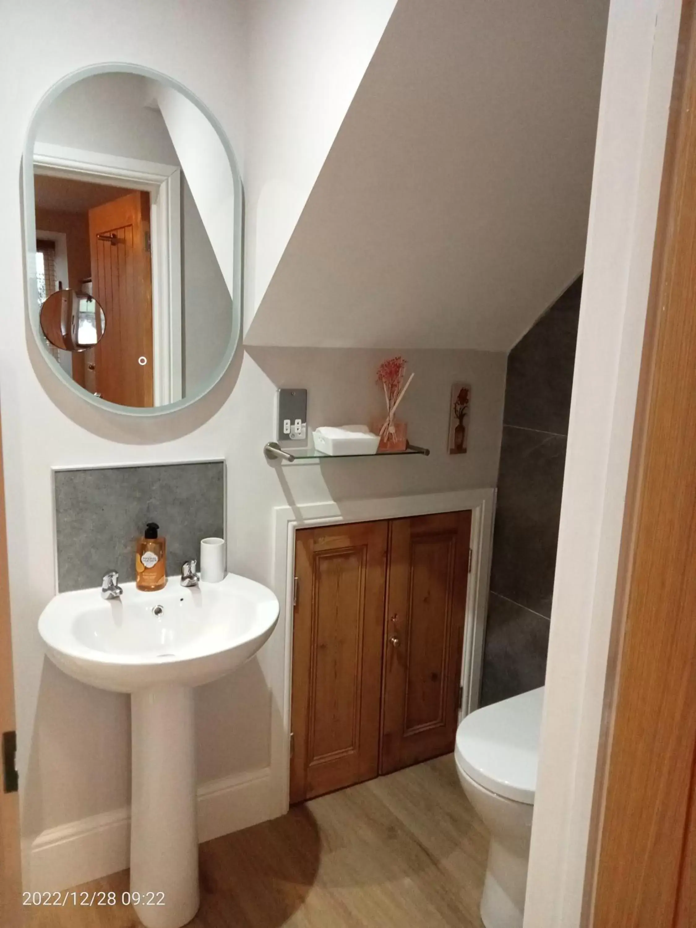 Bathroom in Rosegarth Bed and Breakfast