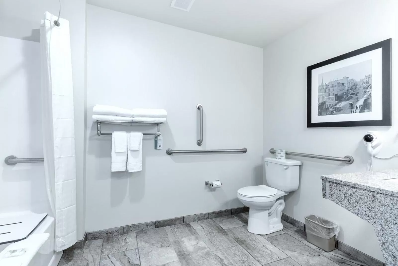 Bathroom in Cobblestone Hotel & Suites - Janesville