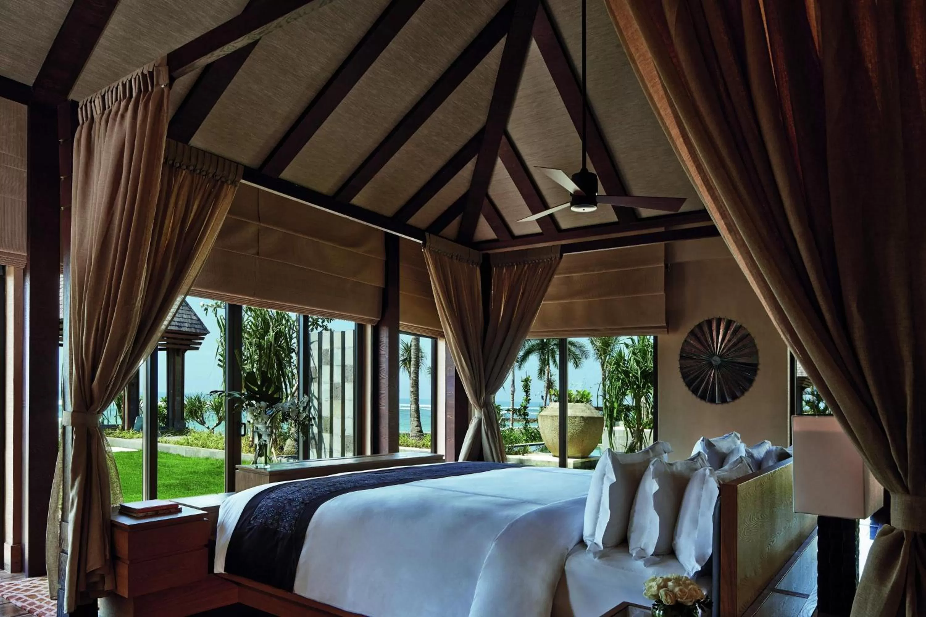 Bedroom, Bed in The Ritz-Carlton Bali