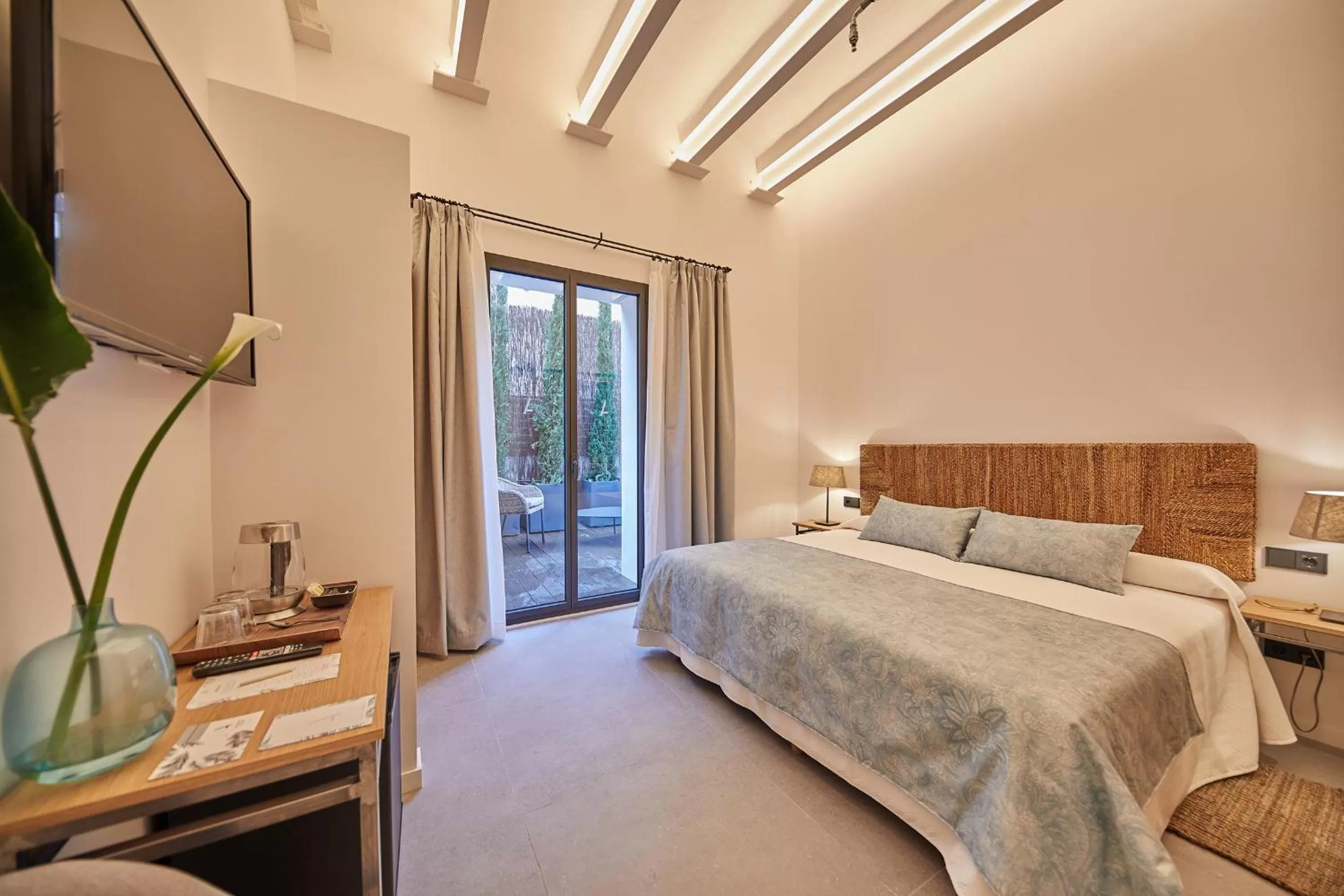 Bedroom, Bed in Ca n'Alexandre - Adults Only