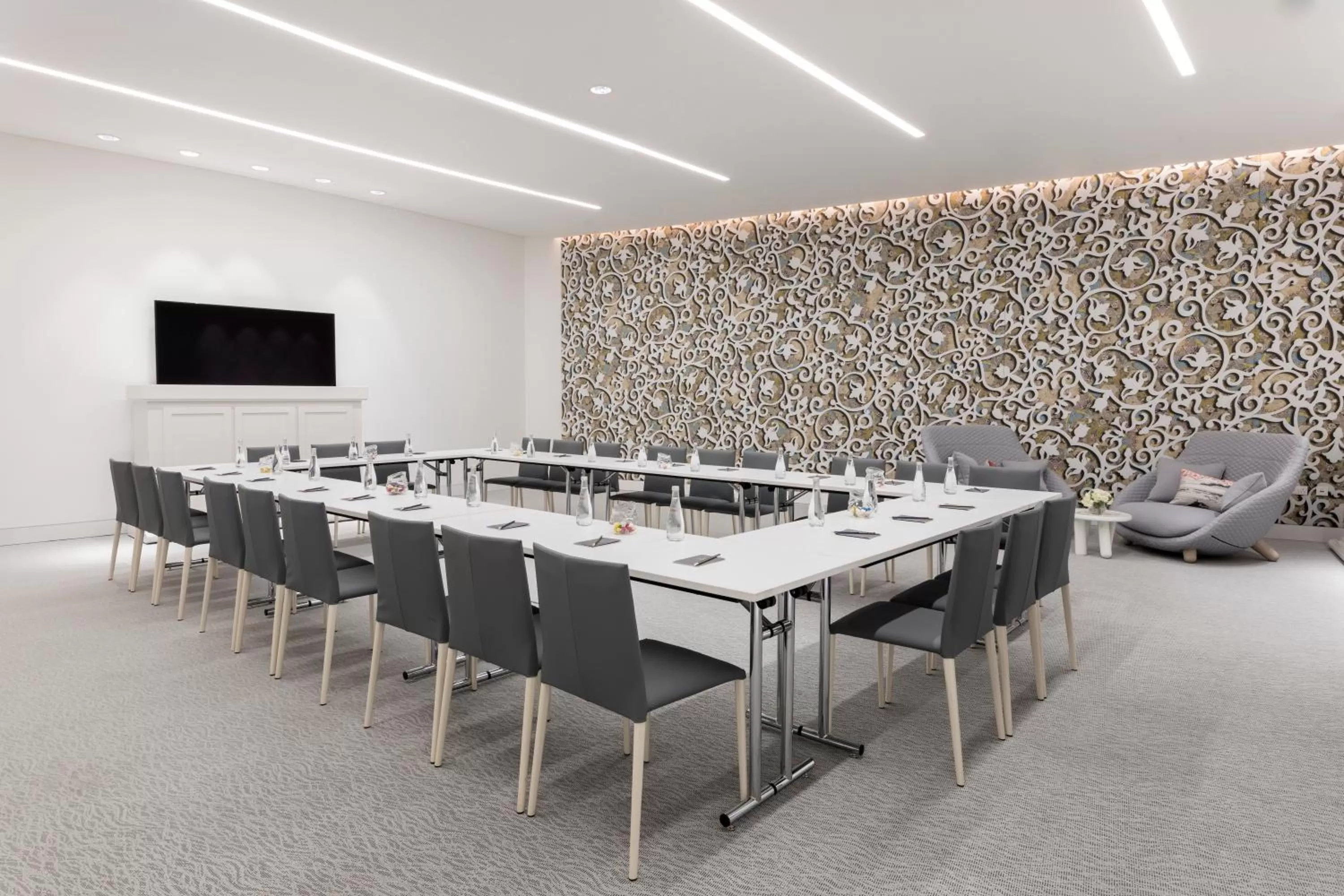 Meeting/conference room in Mondrian Doha