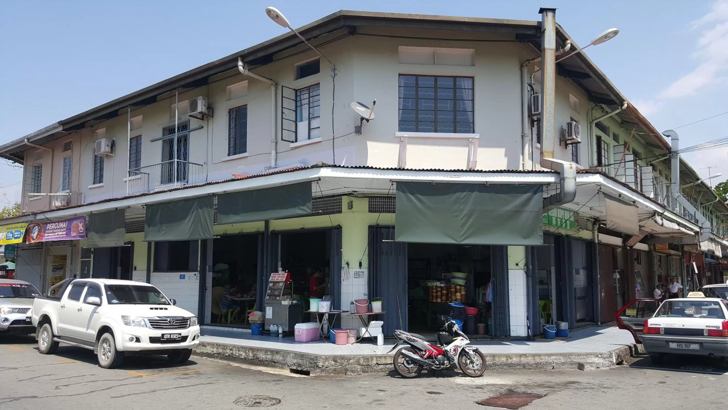 Property building in Hin Loi Guesthouse