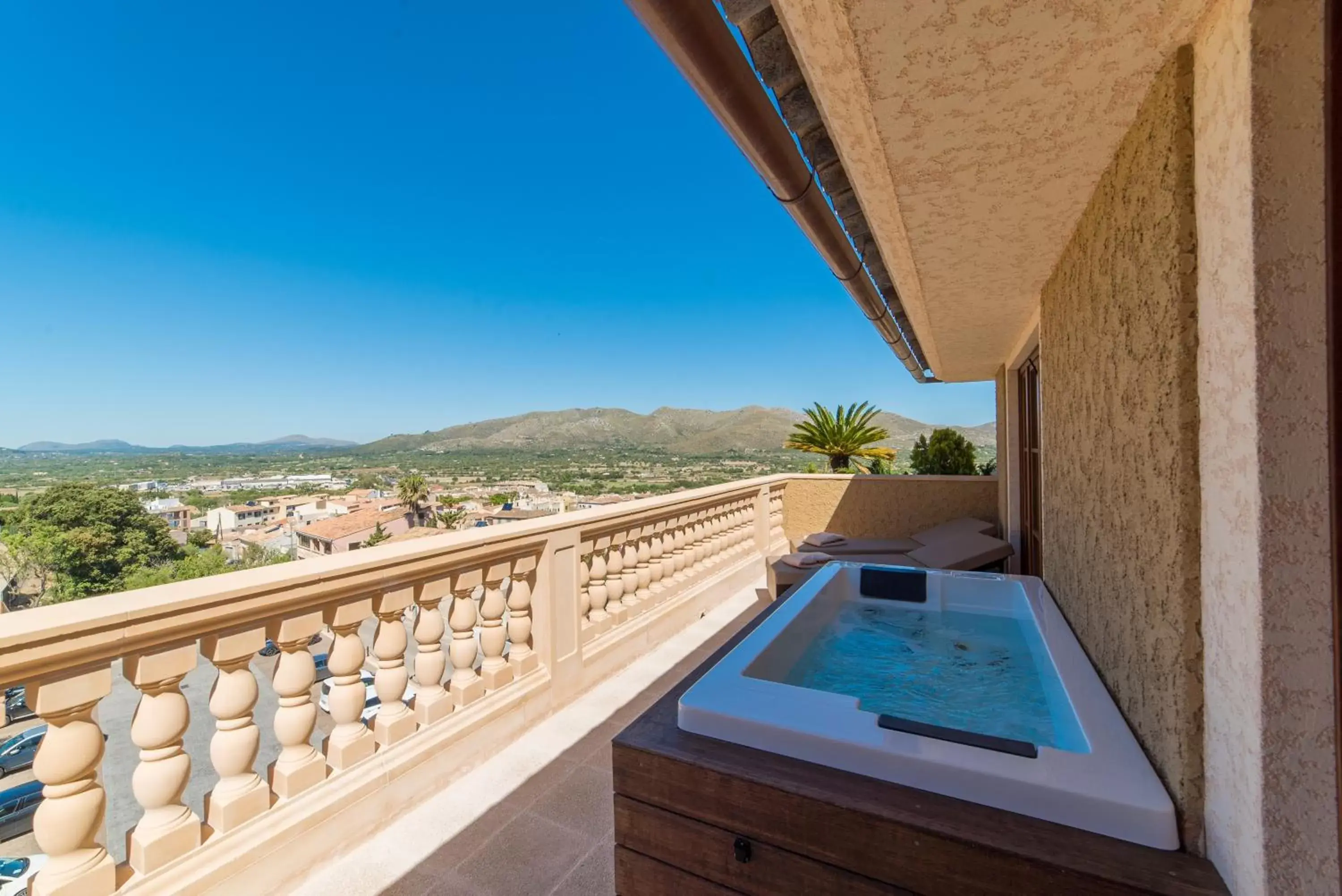 Balcony/Terrace in Hotel Creu de Tau Art&Spa-Adults only