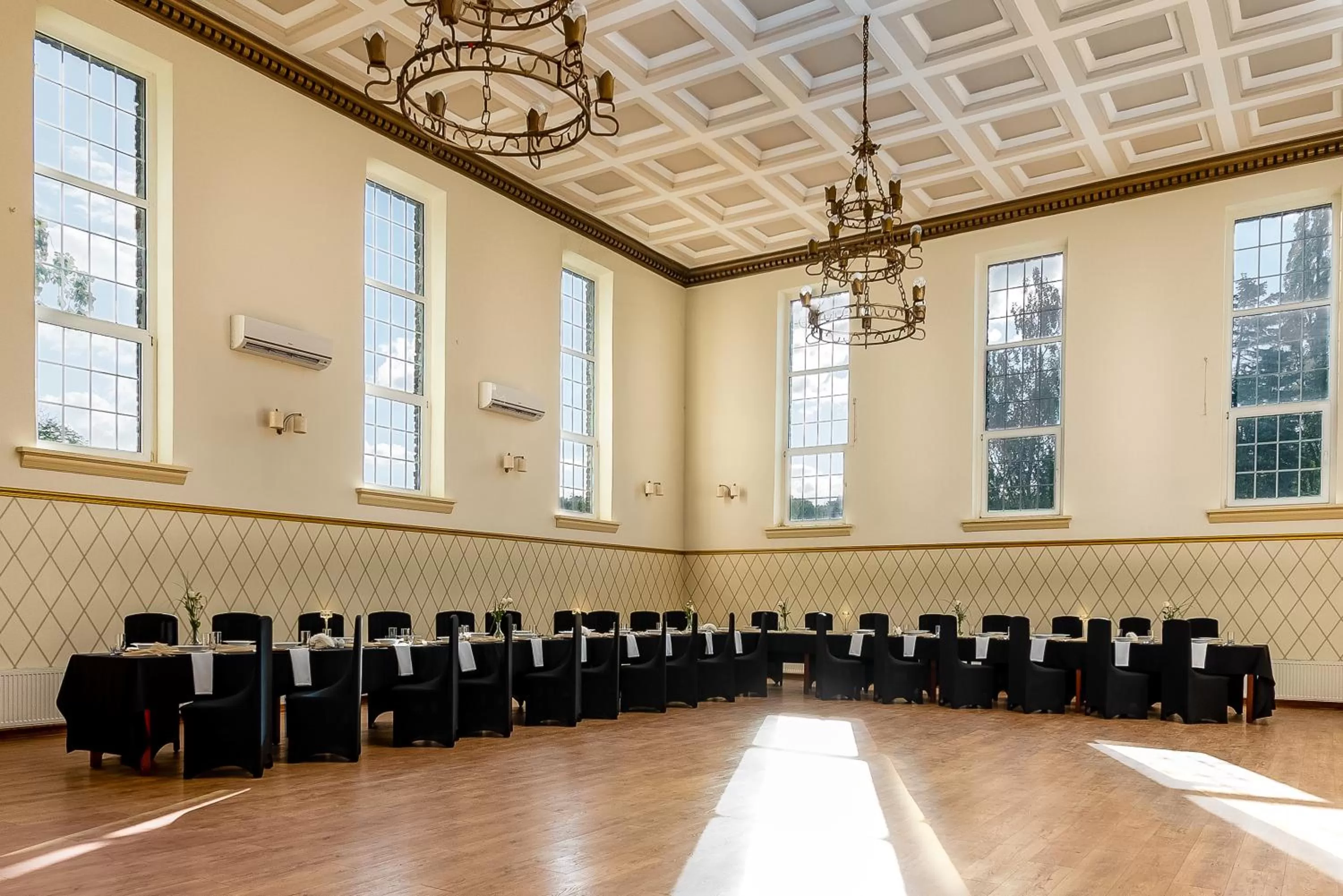 Meeting/conference room in JACHTOWA Hotel i Restauracja