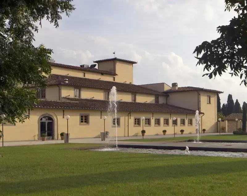 Facade/entrance, Property Building in Hotel 500 Firenze