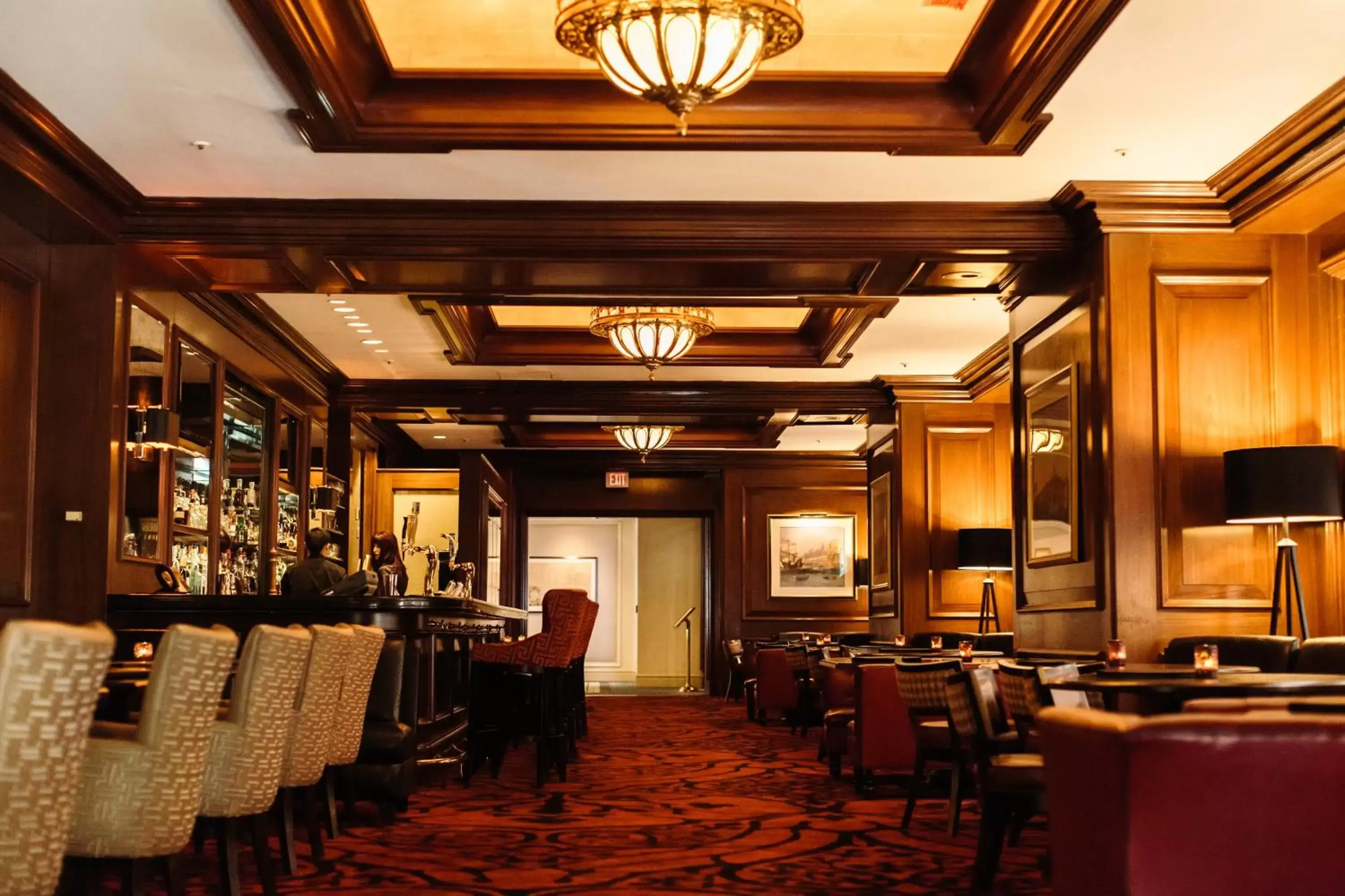 Lounge or bar, Restaurant/Places to Eat in Boston Harbor Hotel