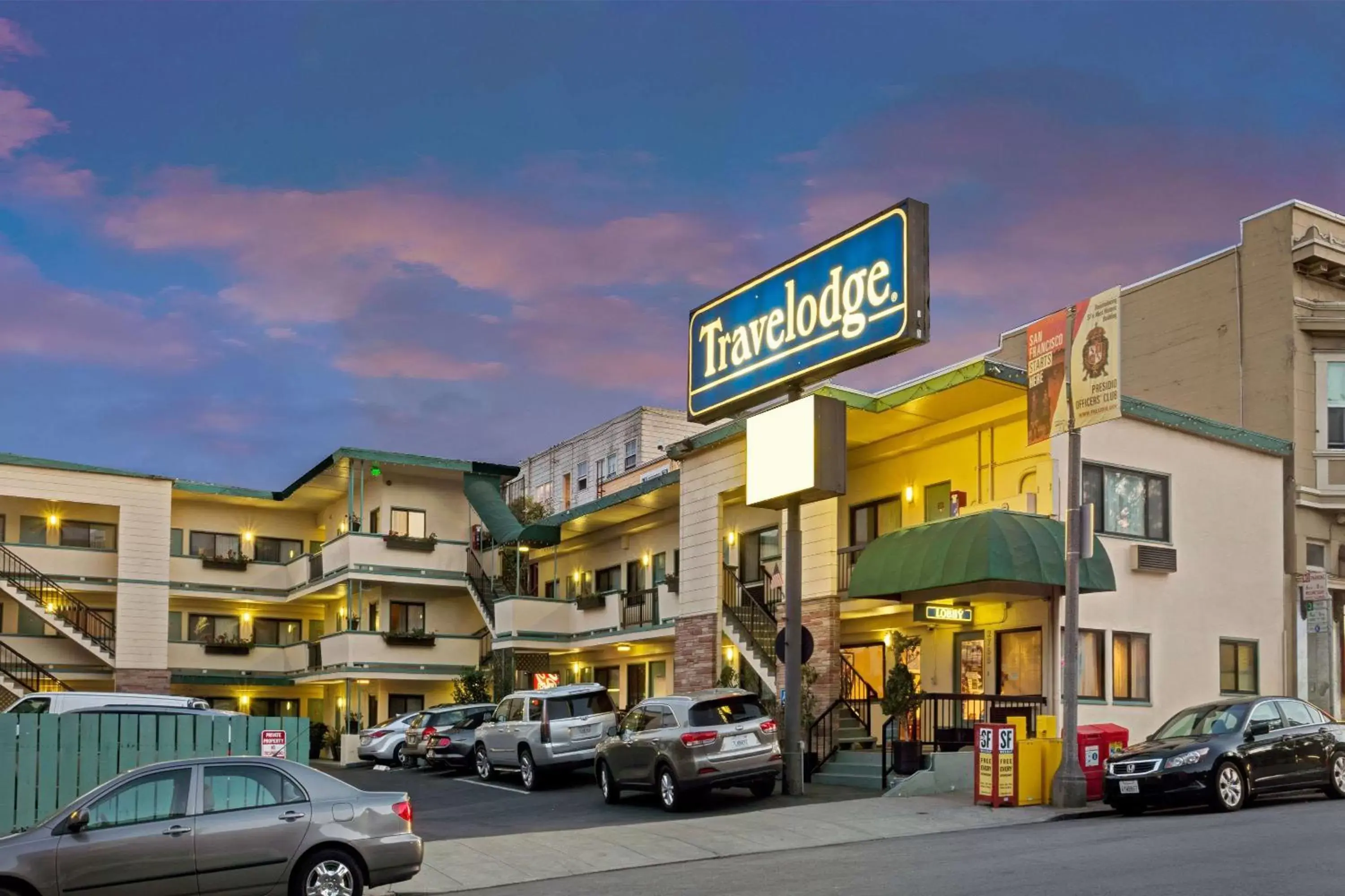 Property Building in Travelodge by Wyndham Presidio San Francisco