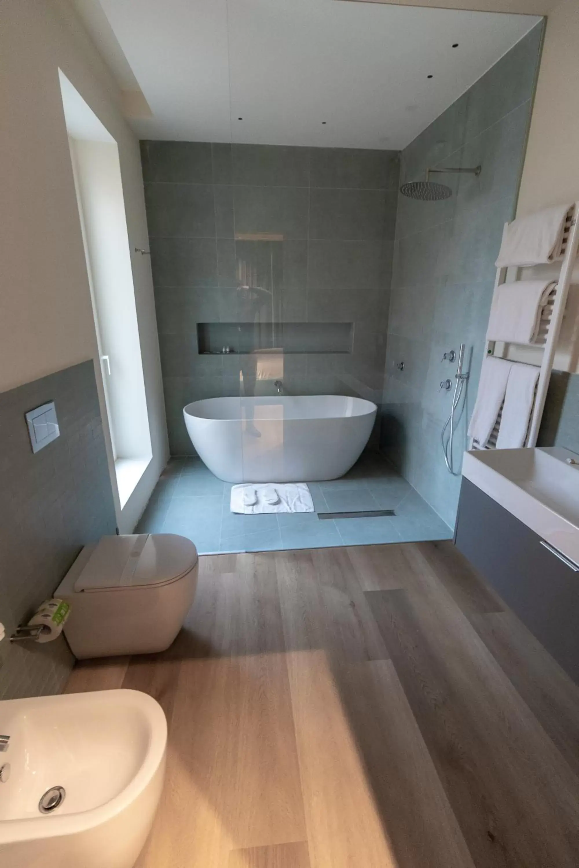 Shower, Bathroom in Pasubio Quattro BB