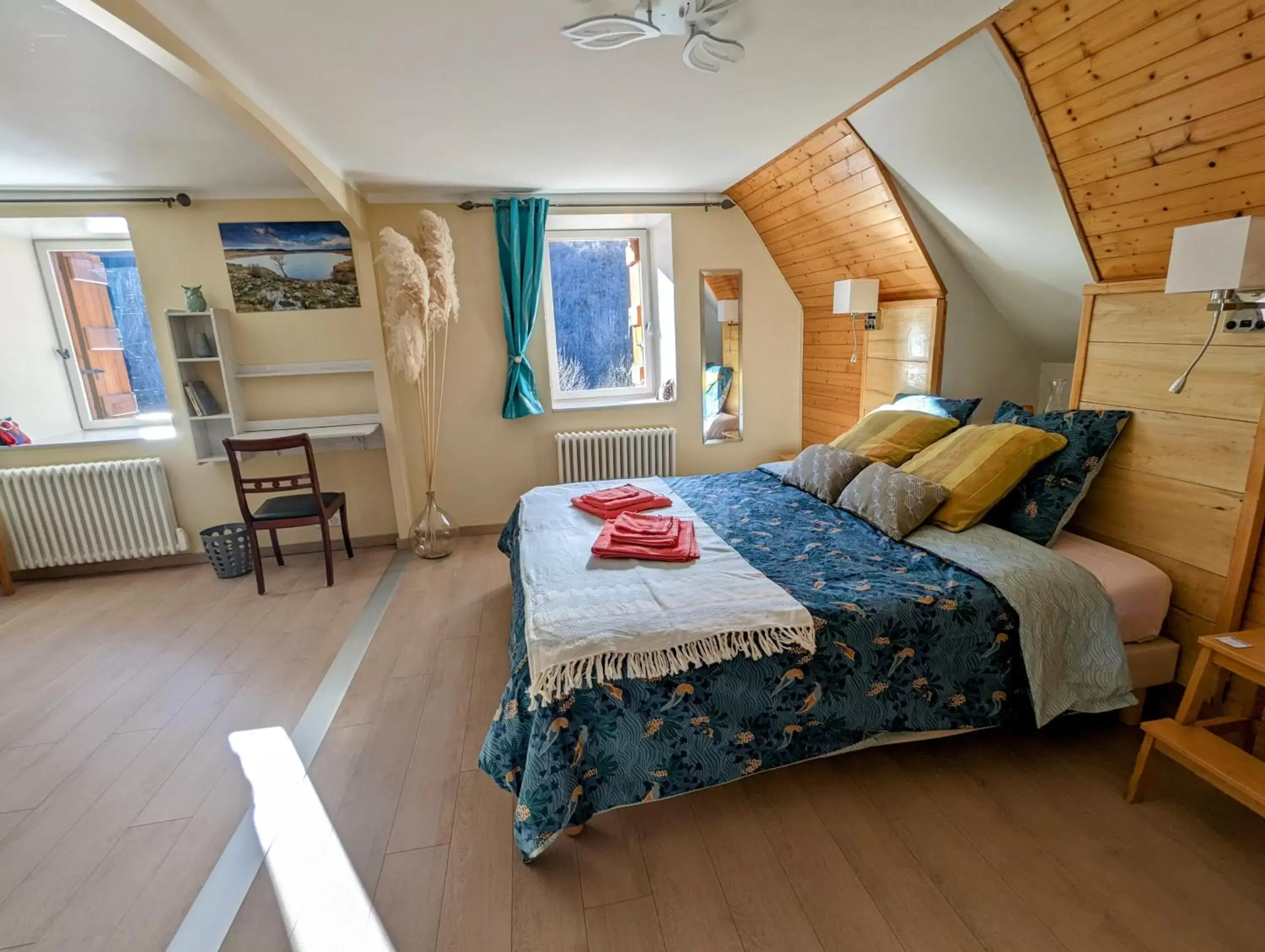 Bedroom in Chambres et table d'hôtes Le Lepadou-Bas