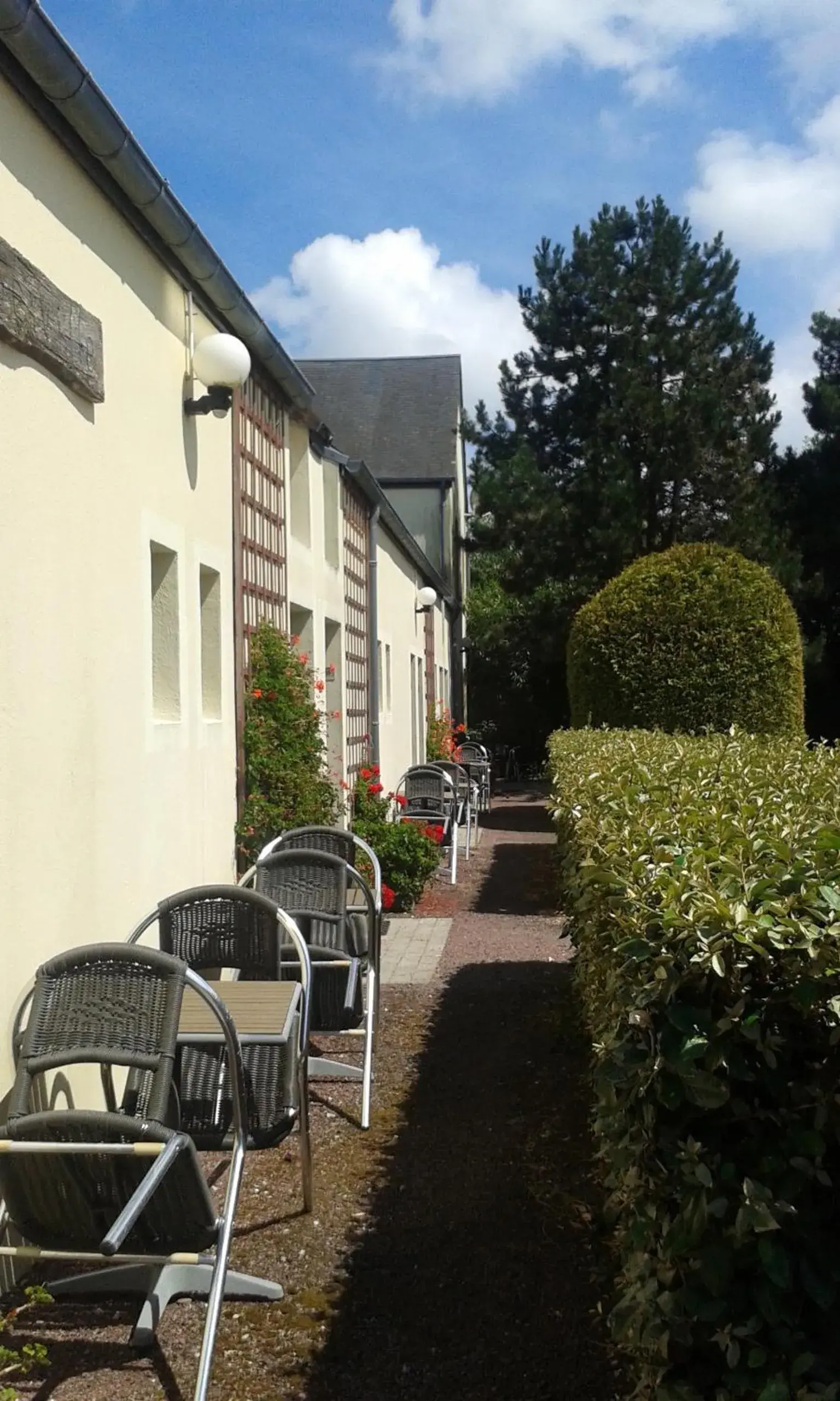 Facade/entrance, Property Building in La Demeure du Perron