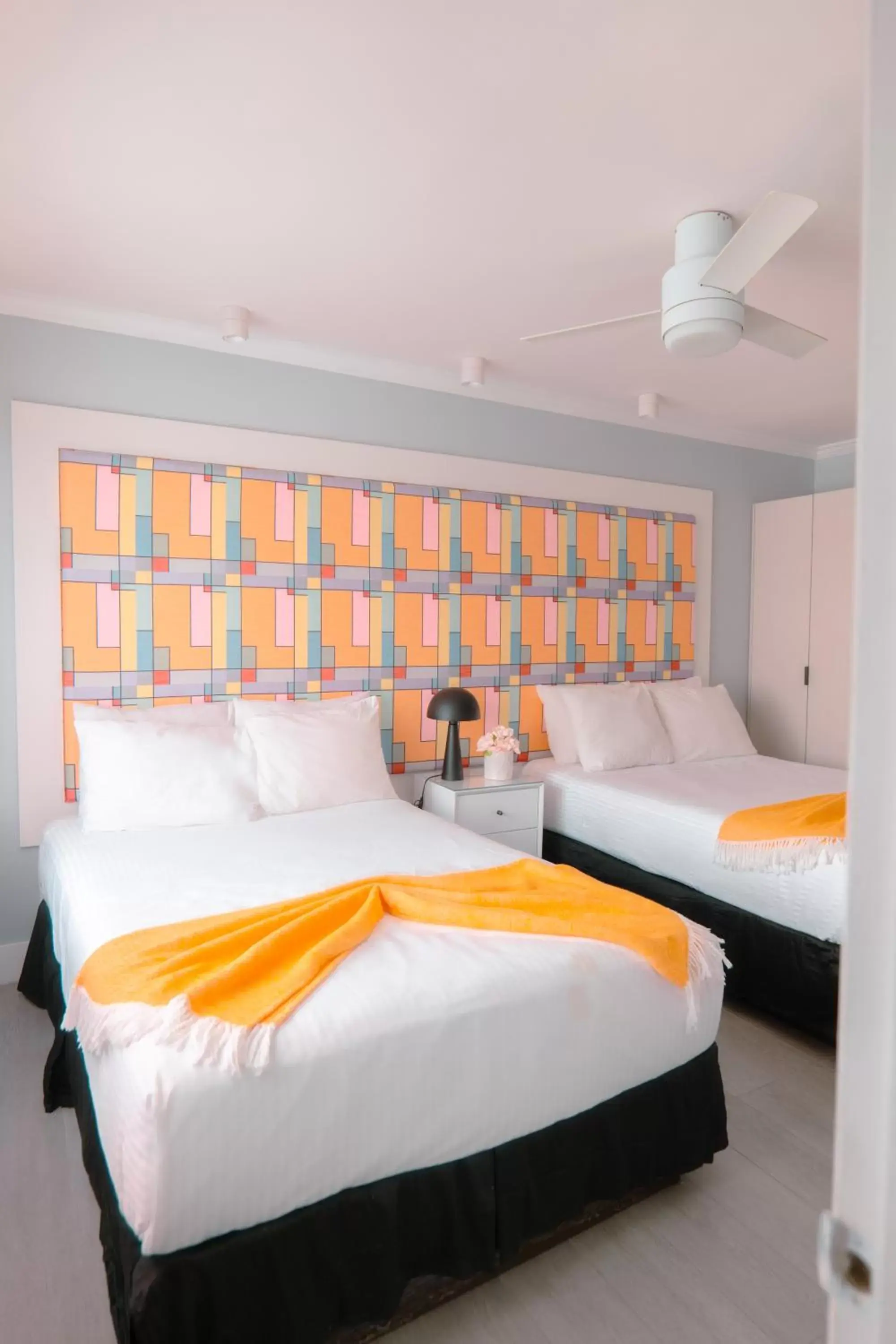 Bed in The Cove By Renzzi Bed in The Cove By Renzzi