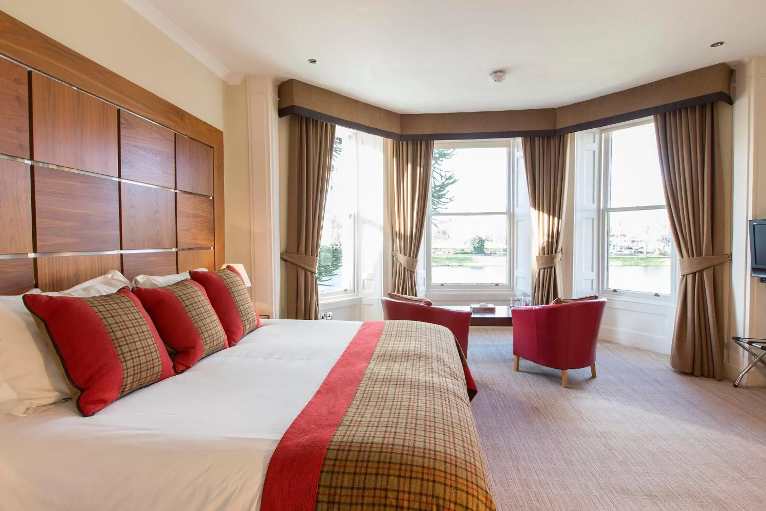 Bedroom, Room Photo in The Glenmoriston Townhouse Hotel