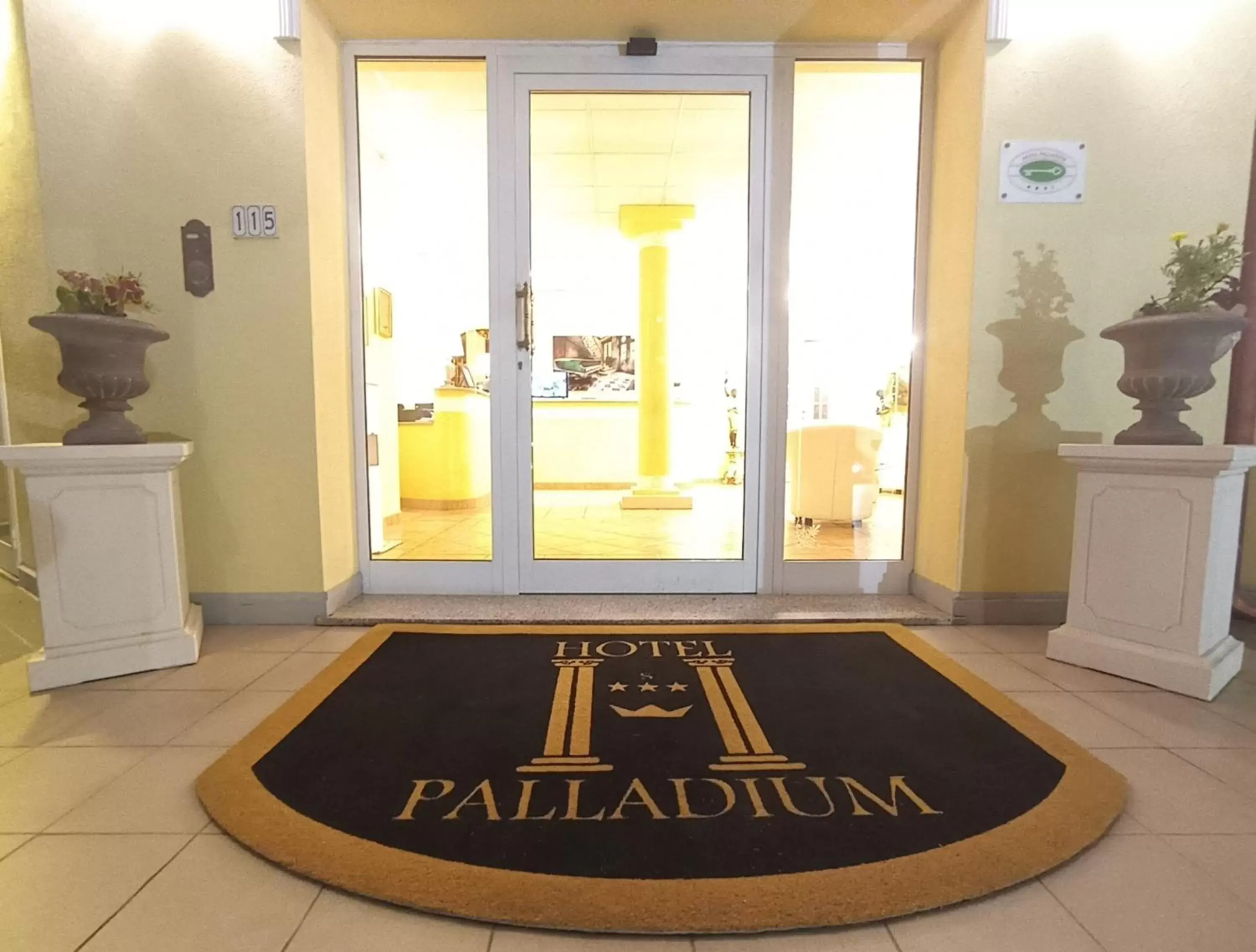 Facade/entrance in Hotel Palladium