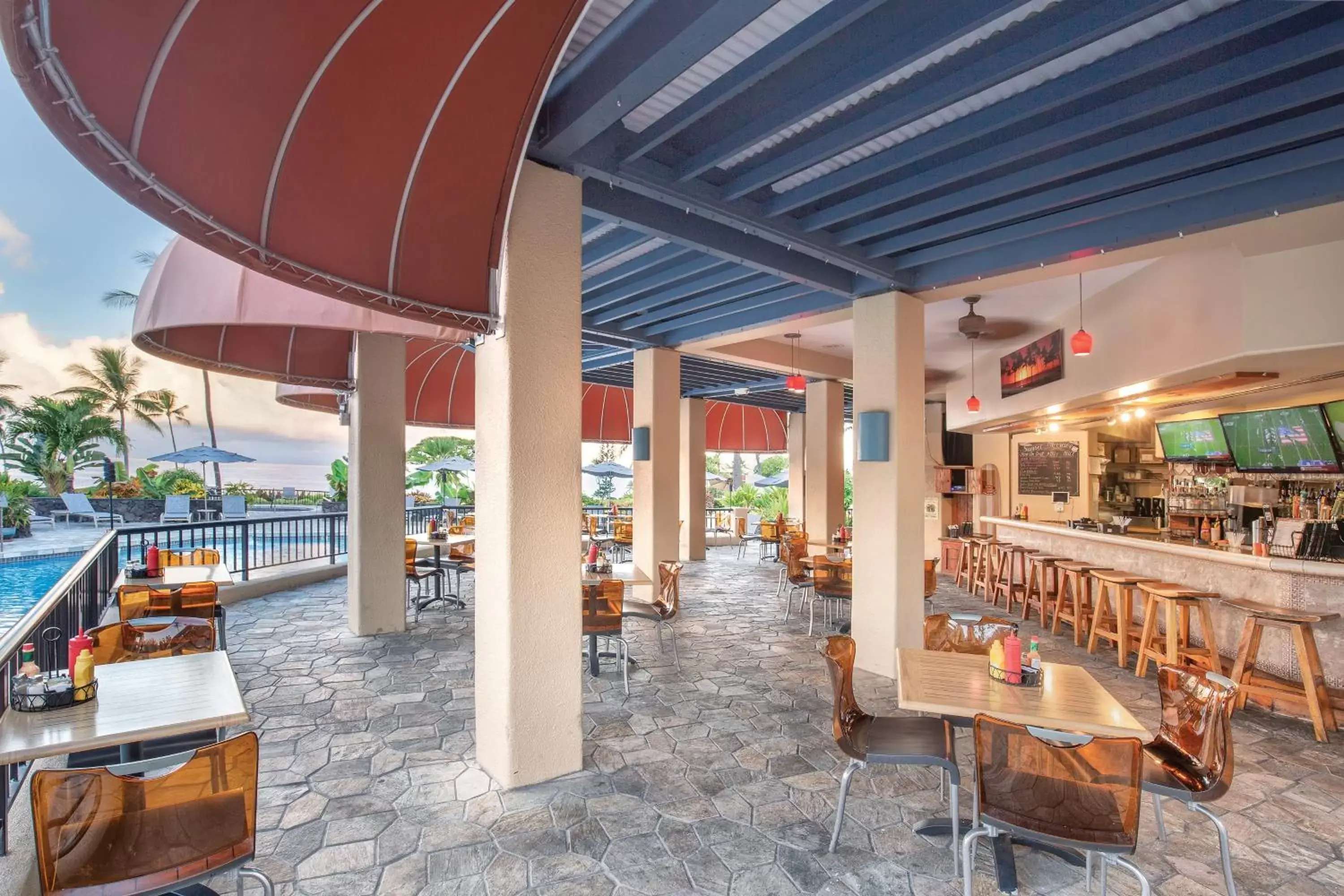 Restaurant/places to eat in Kona Coast Resort