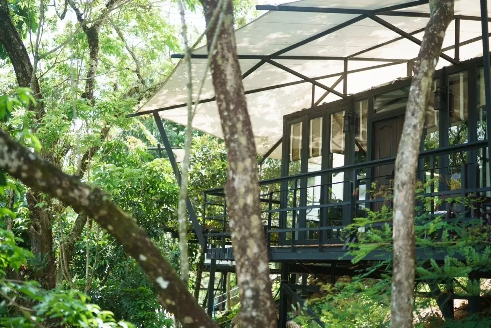 Property building in Kachonghills Tented Resort Trang Property building in Kachonghills Tented Resort Trang