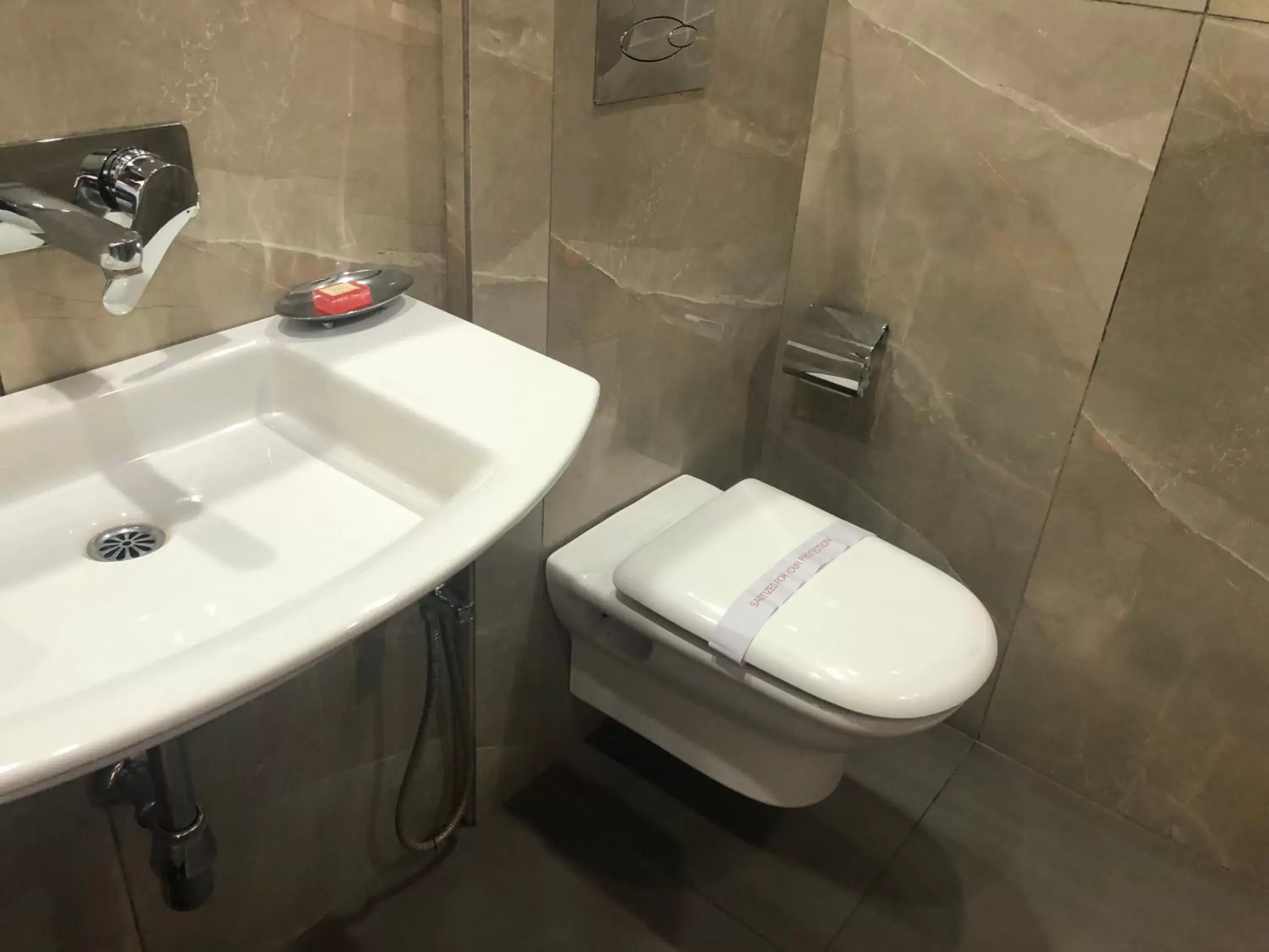 Toilet, Bathroom in Hotel Holiday Resort
