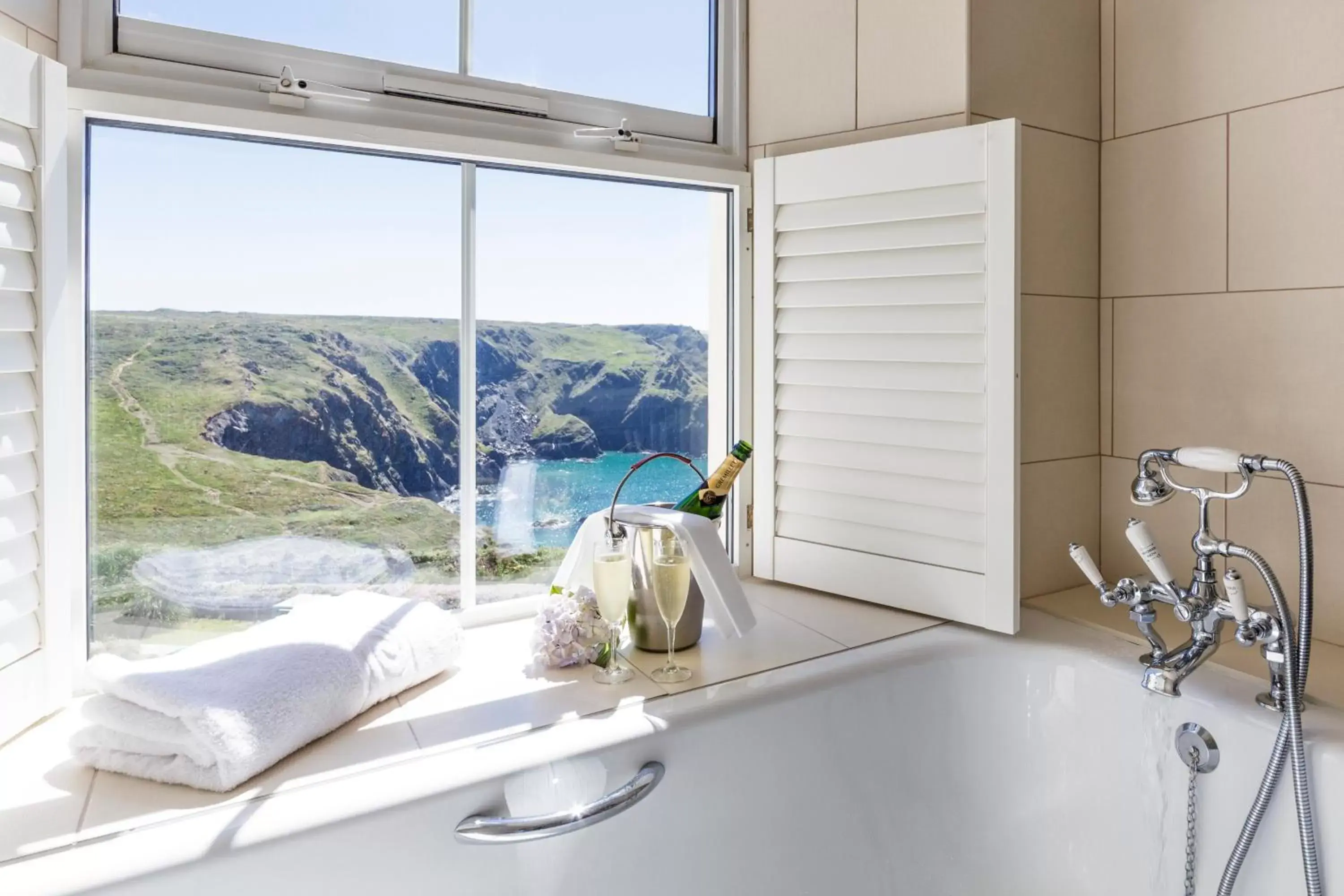 Mullion Cove Hotel & Spa