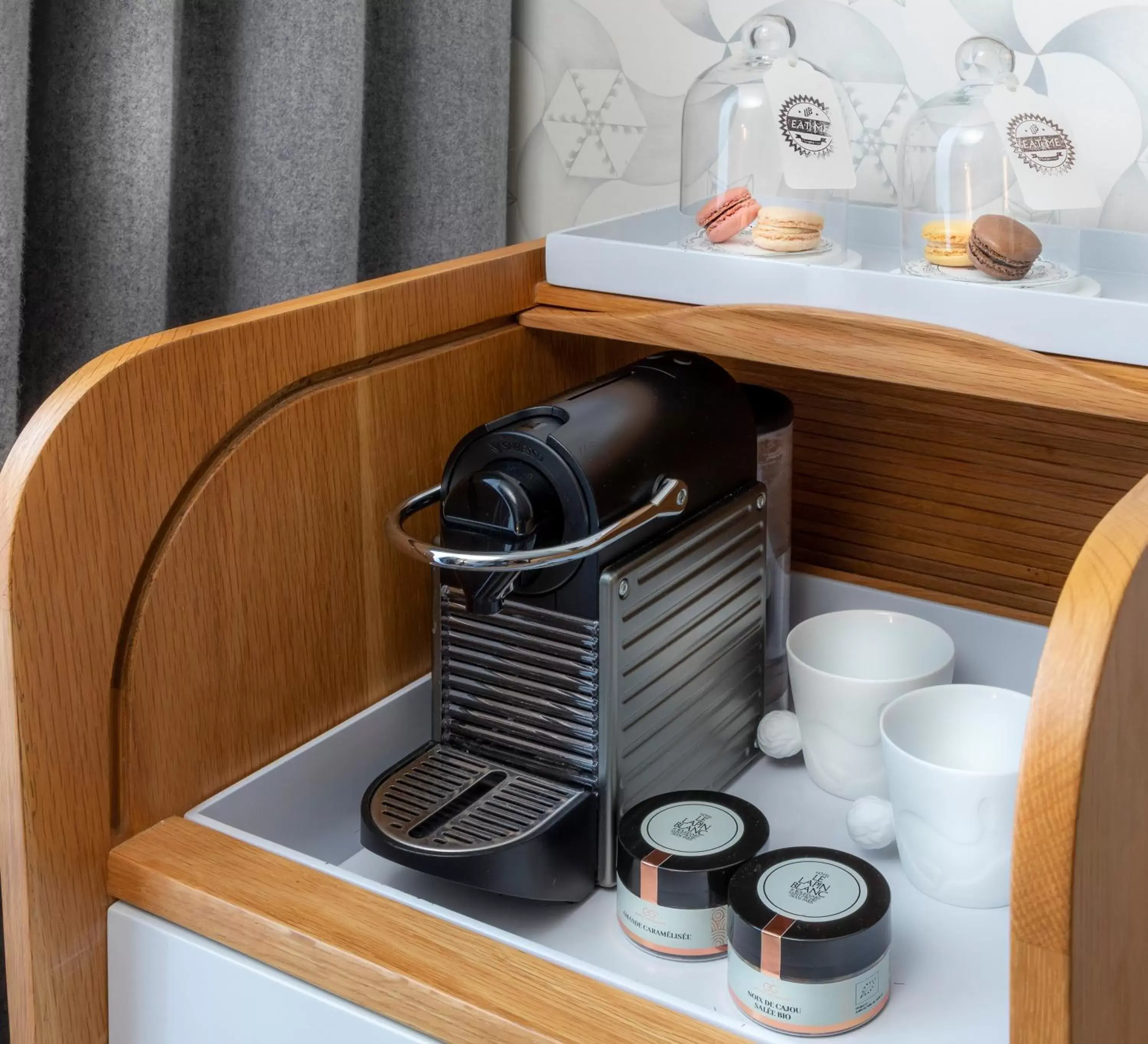 oven, Coffee/Tea Facilities in Hotel le Lapin Blanc