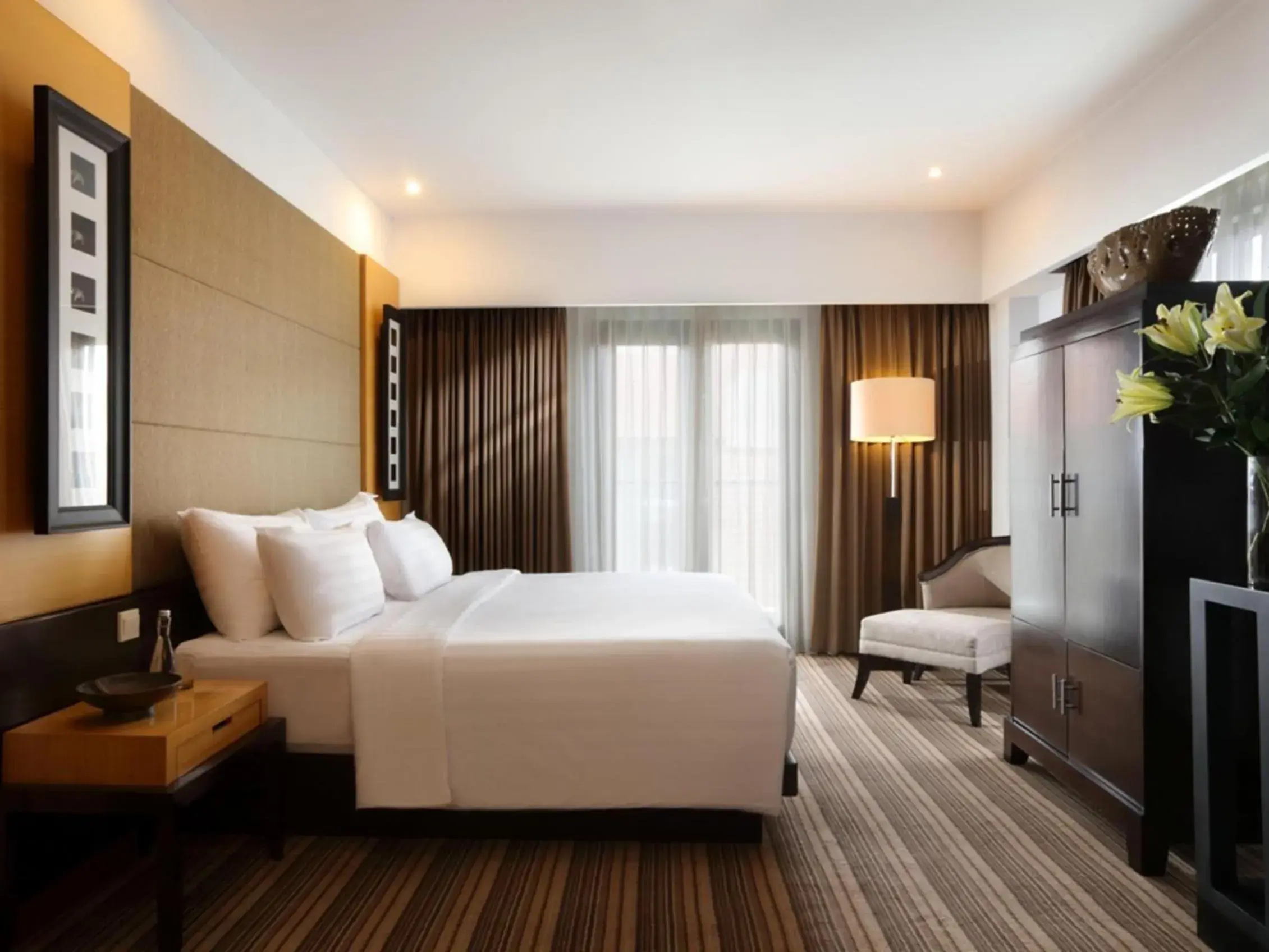 Executive Suite Room King in Hotel Santika Premiere Malang Executive Suite Room King in Hotel Santika Premiere Malang