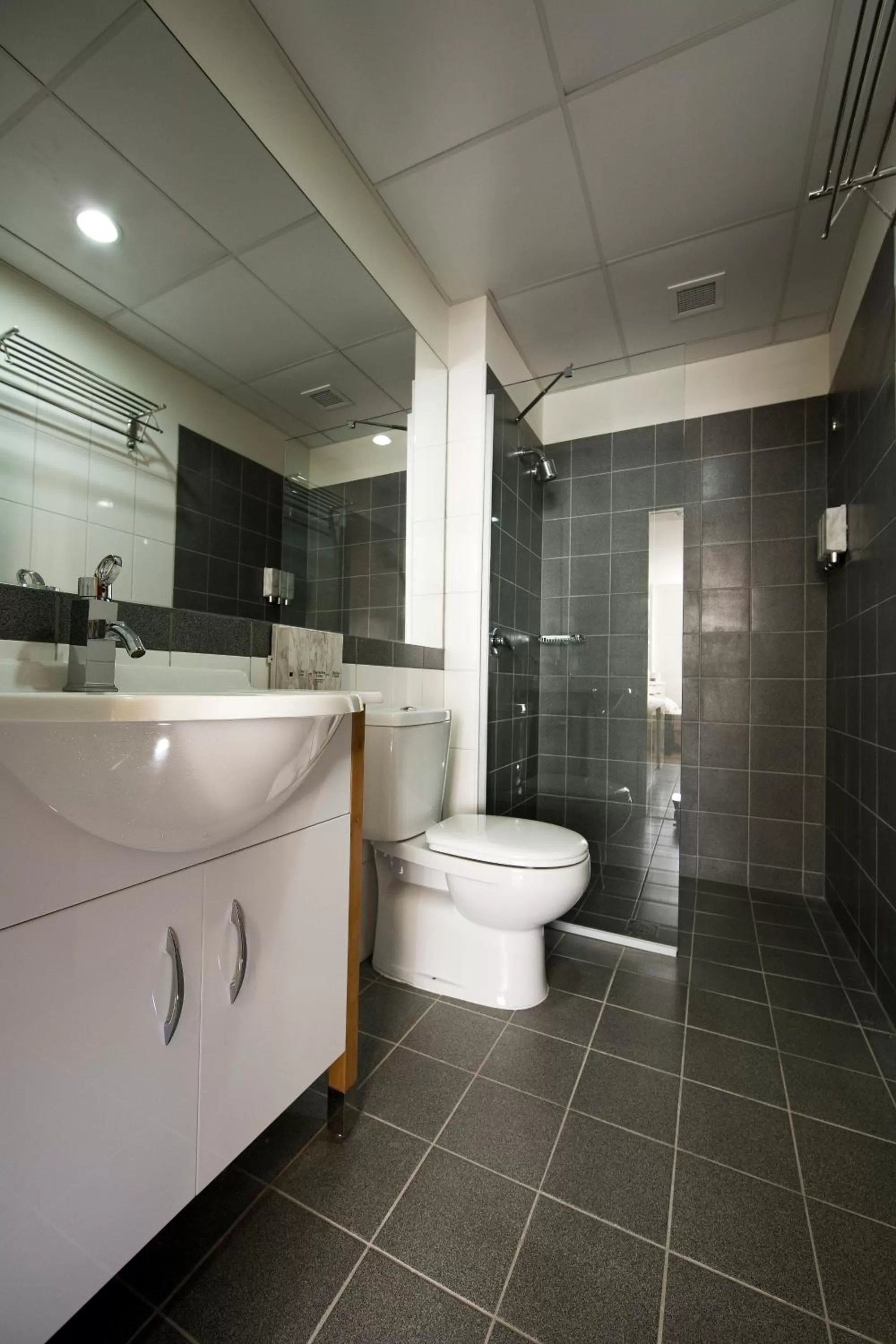 Bathroom in YTI Garden Hotel