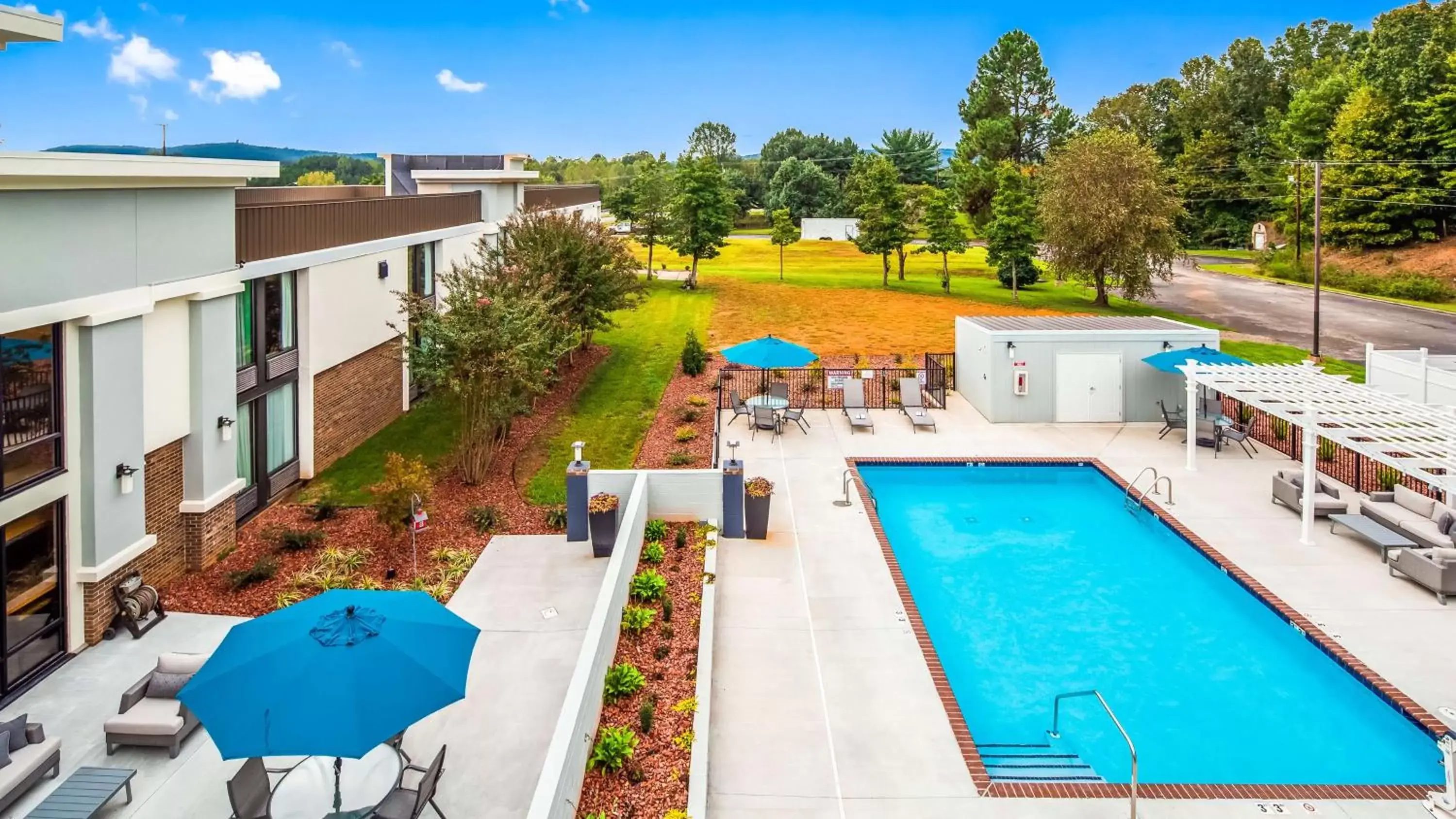 On site, Pool View in Best Western Plus Yadkin Valley Inn & Suites