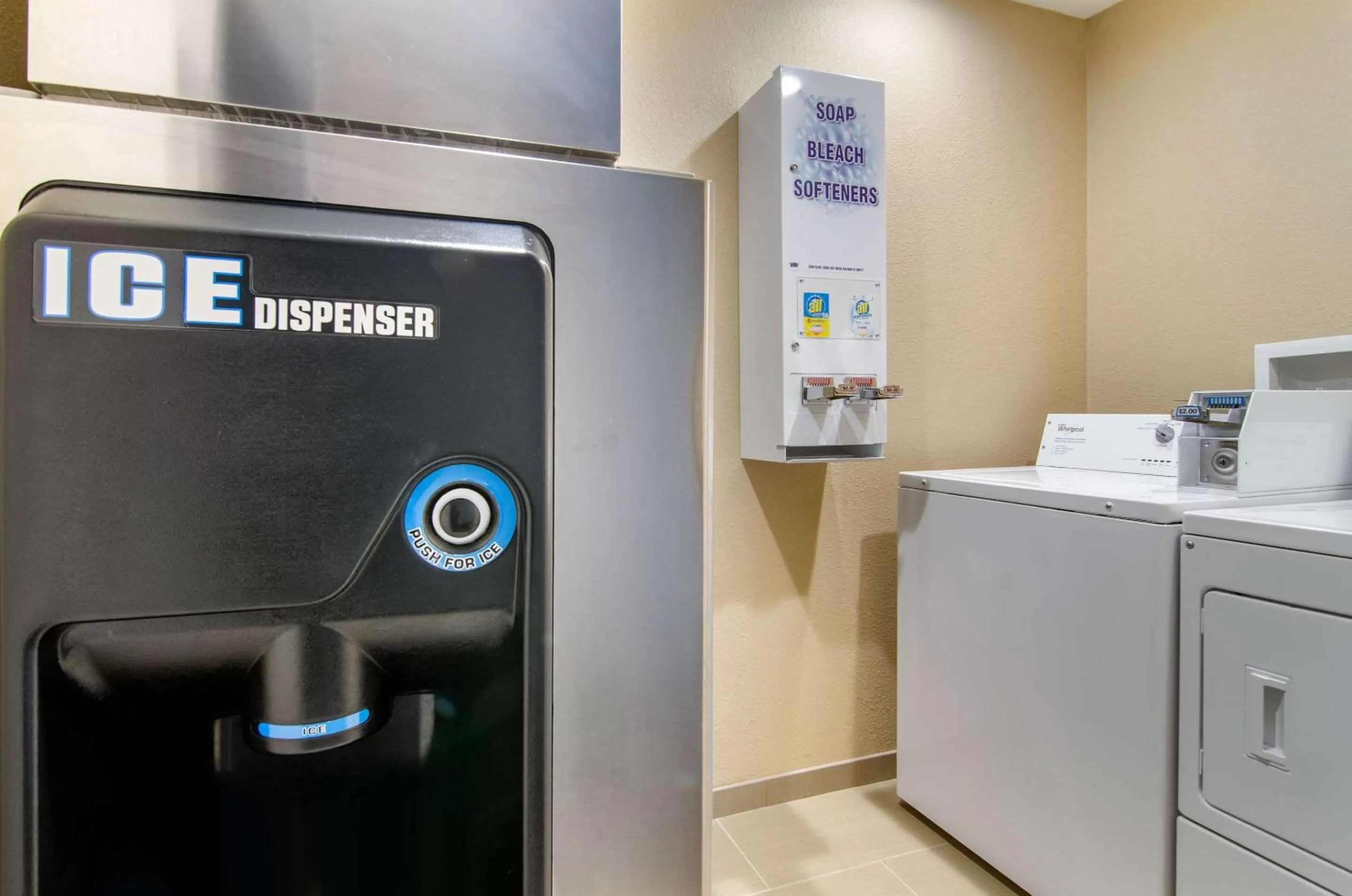 Other in Comfort Inn & Suites Kansas City - Northeast