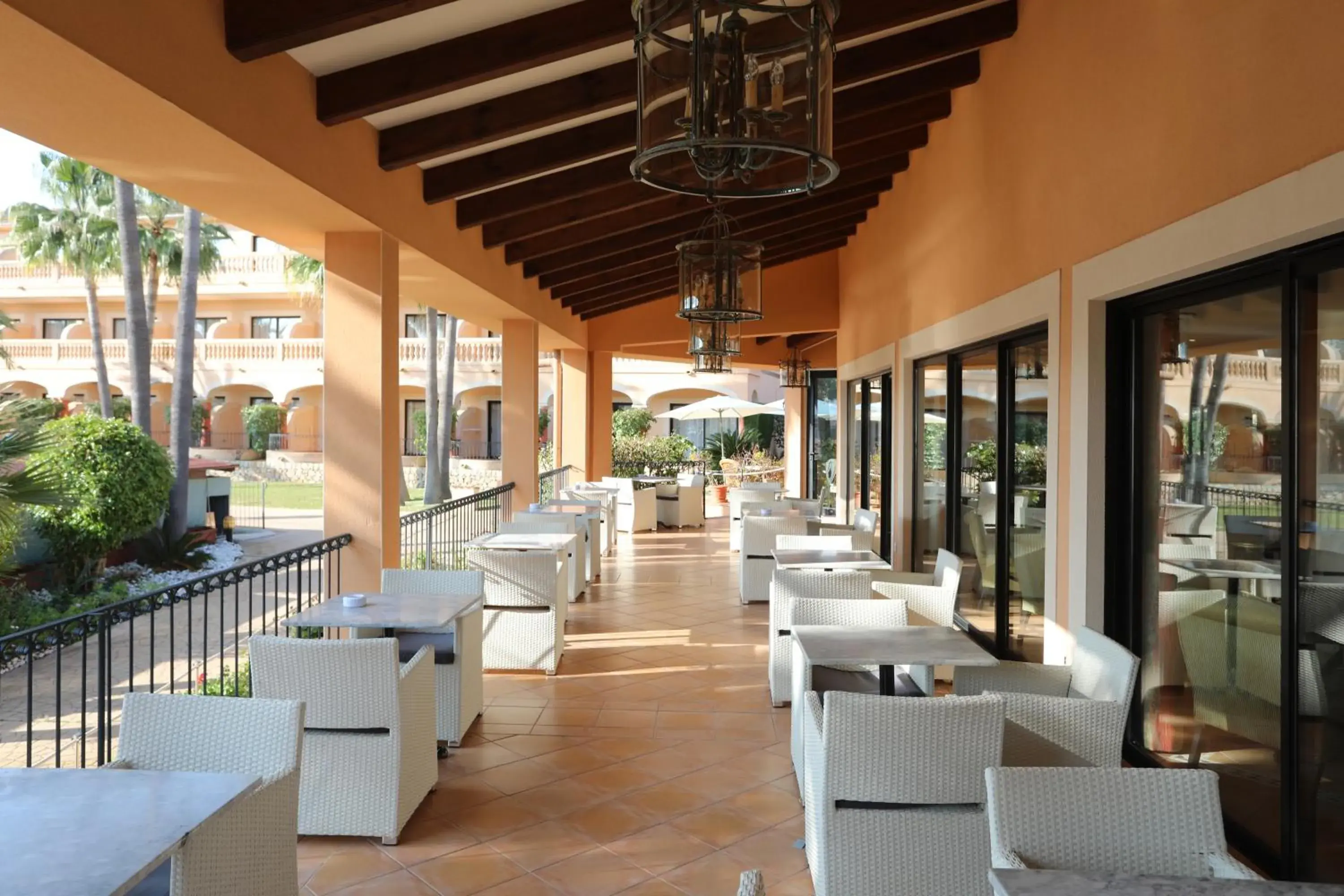 Restaurant/places to eat in Mon Port Hotel & Spa Restaurant/places to eat in Mon Port Hotel & Spa