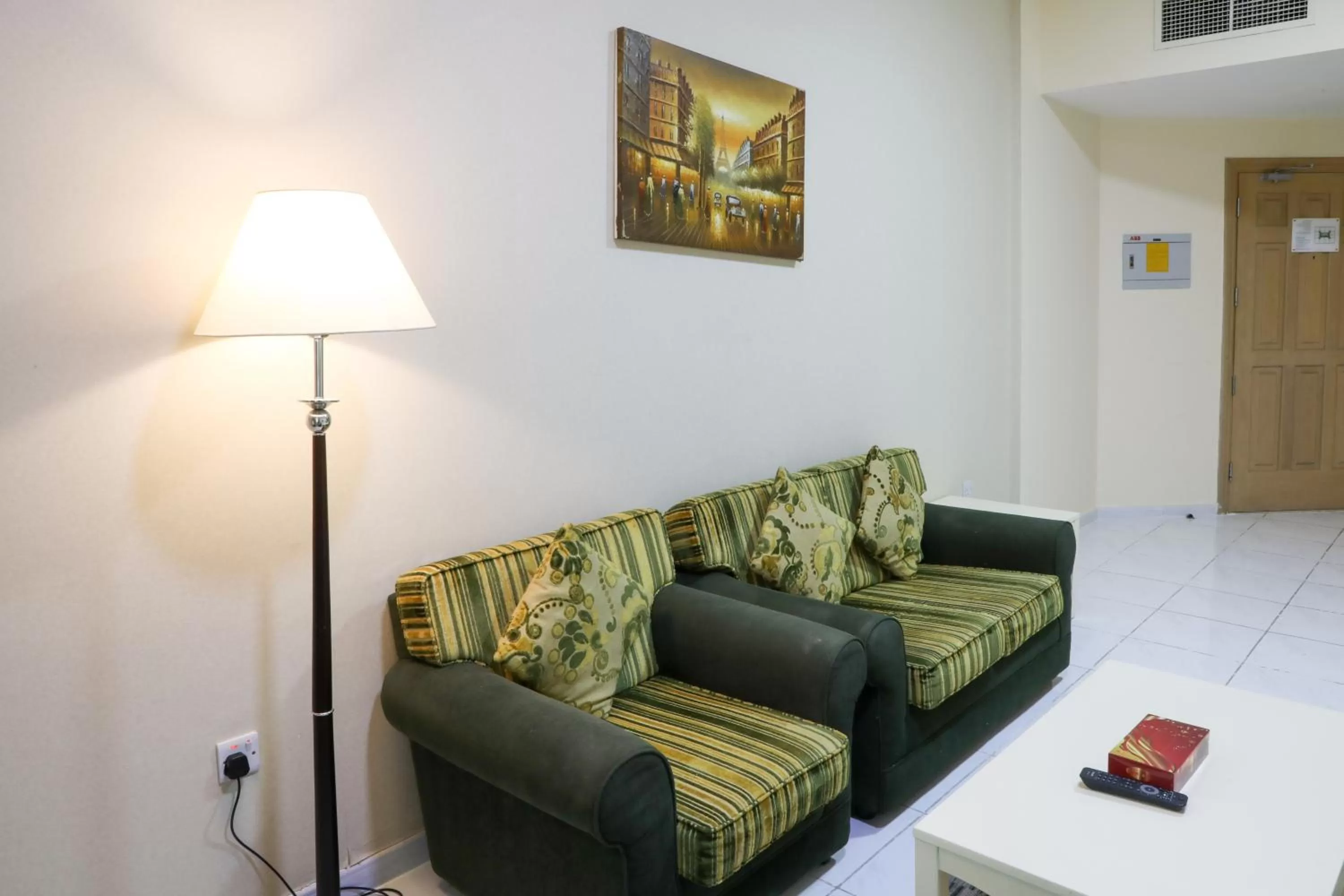 Seating area in West Zone Pearl Hotel Apartment