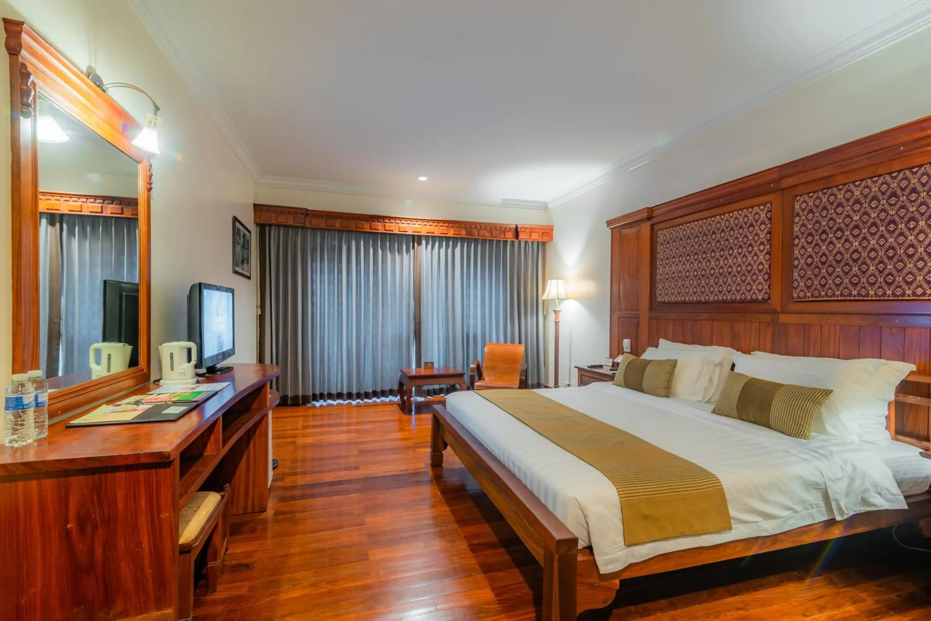 Photo of the whole room in Empress Residence Resort and Spa