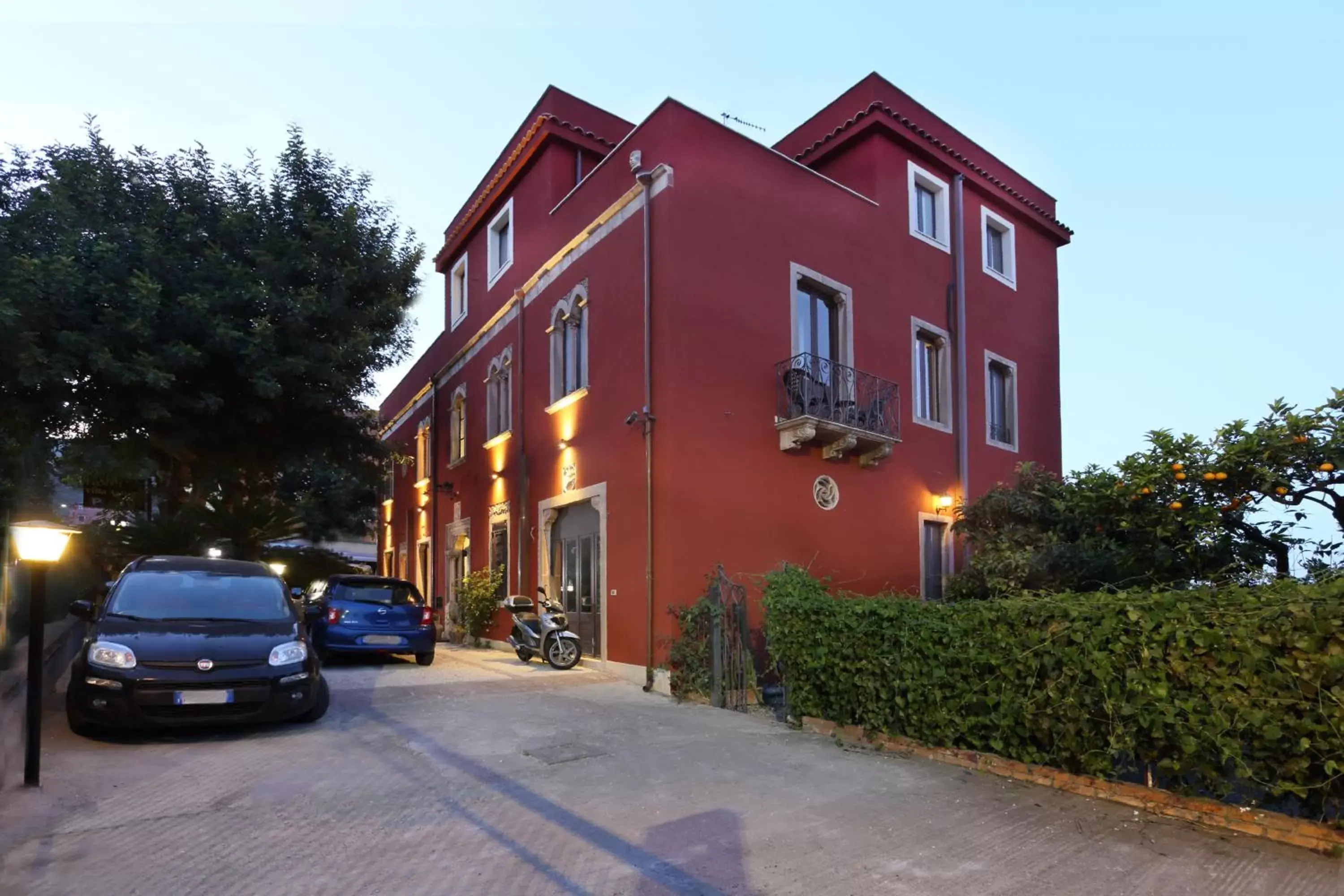 Street view, Property Building in Villa Astoria