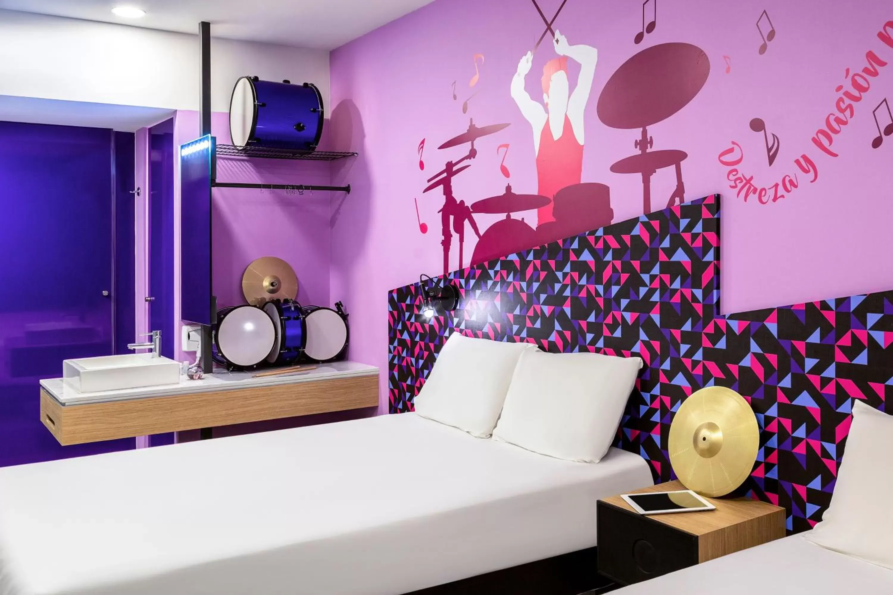 Bedroom, Bed in Ibis Styles Merida Galerias