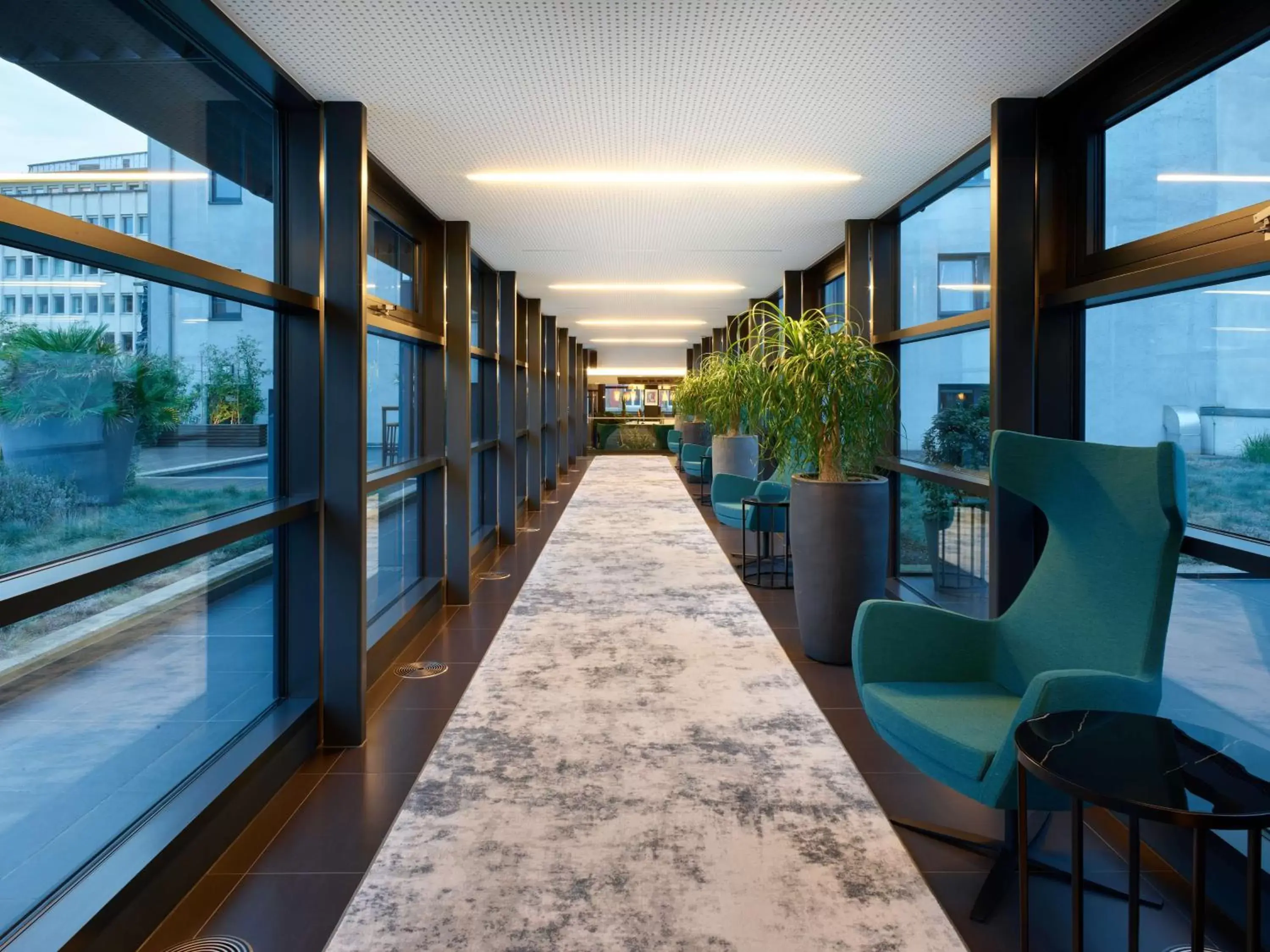 Lounge or bar in Park Inn by Radisson Luxembourg City