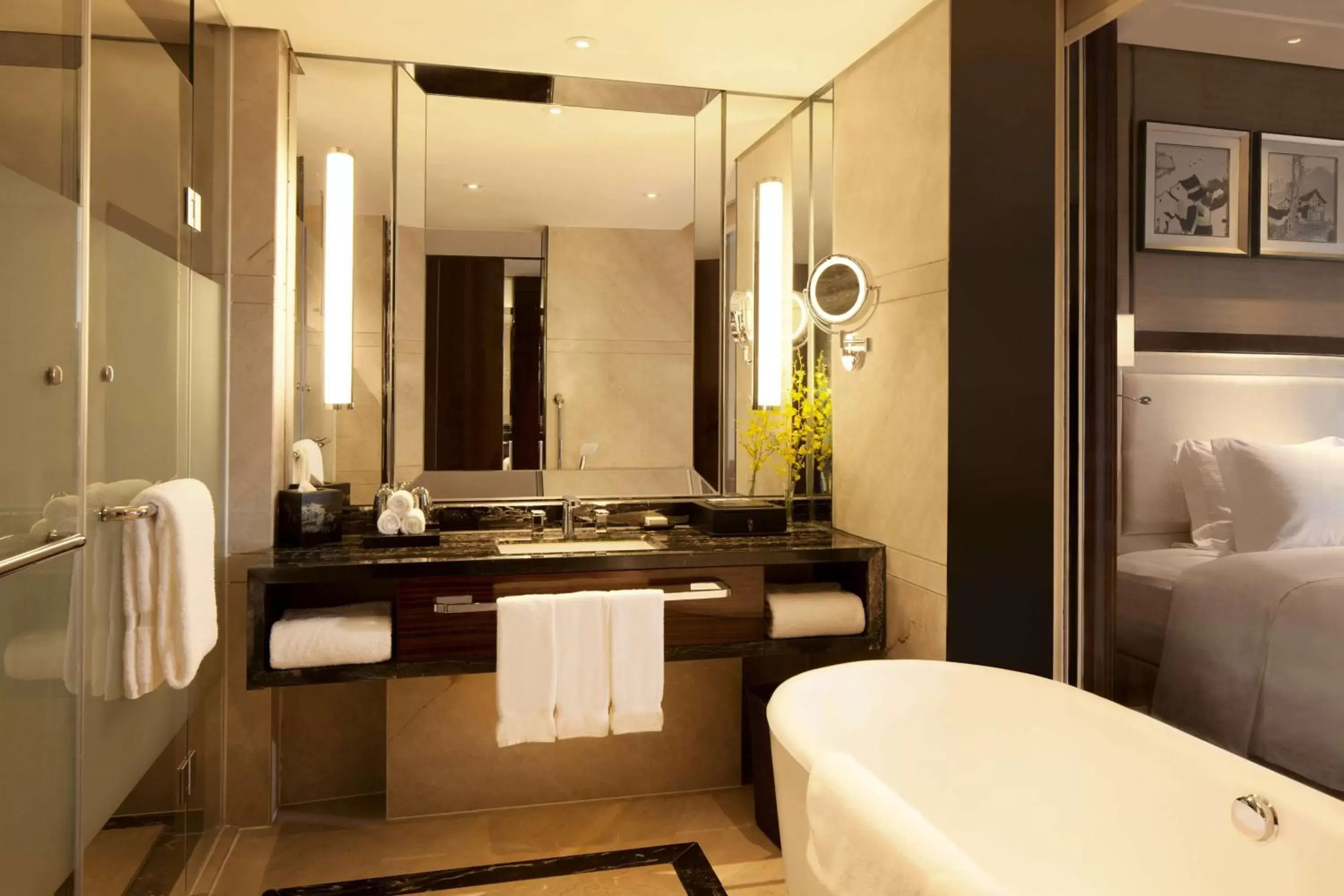 Bathroom, Bed in Hilton Foshan Bathroom, Bed in Hilton Foshan