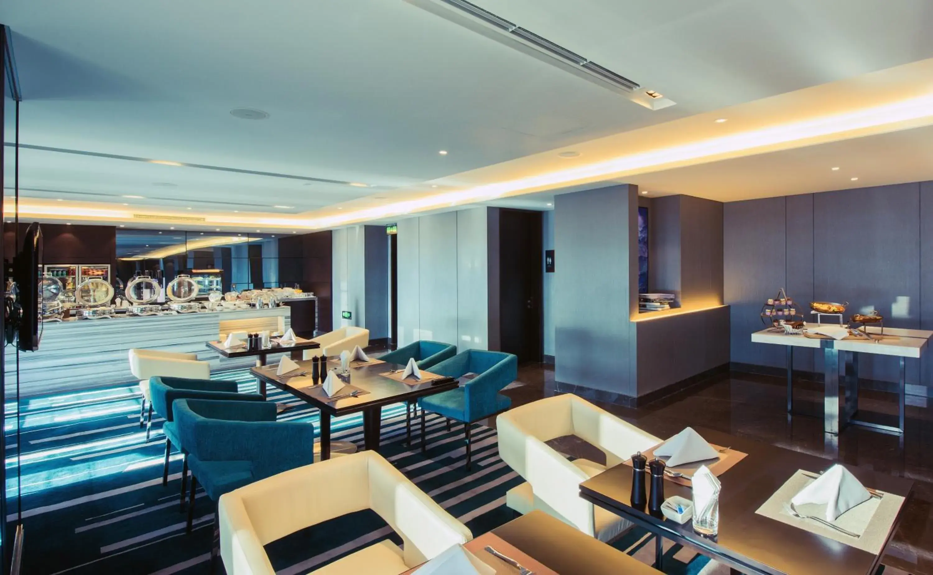 Lounge or bar, Restaurant/Places to Eat in Pan Pacific Tianjin