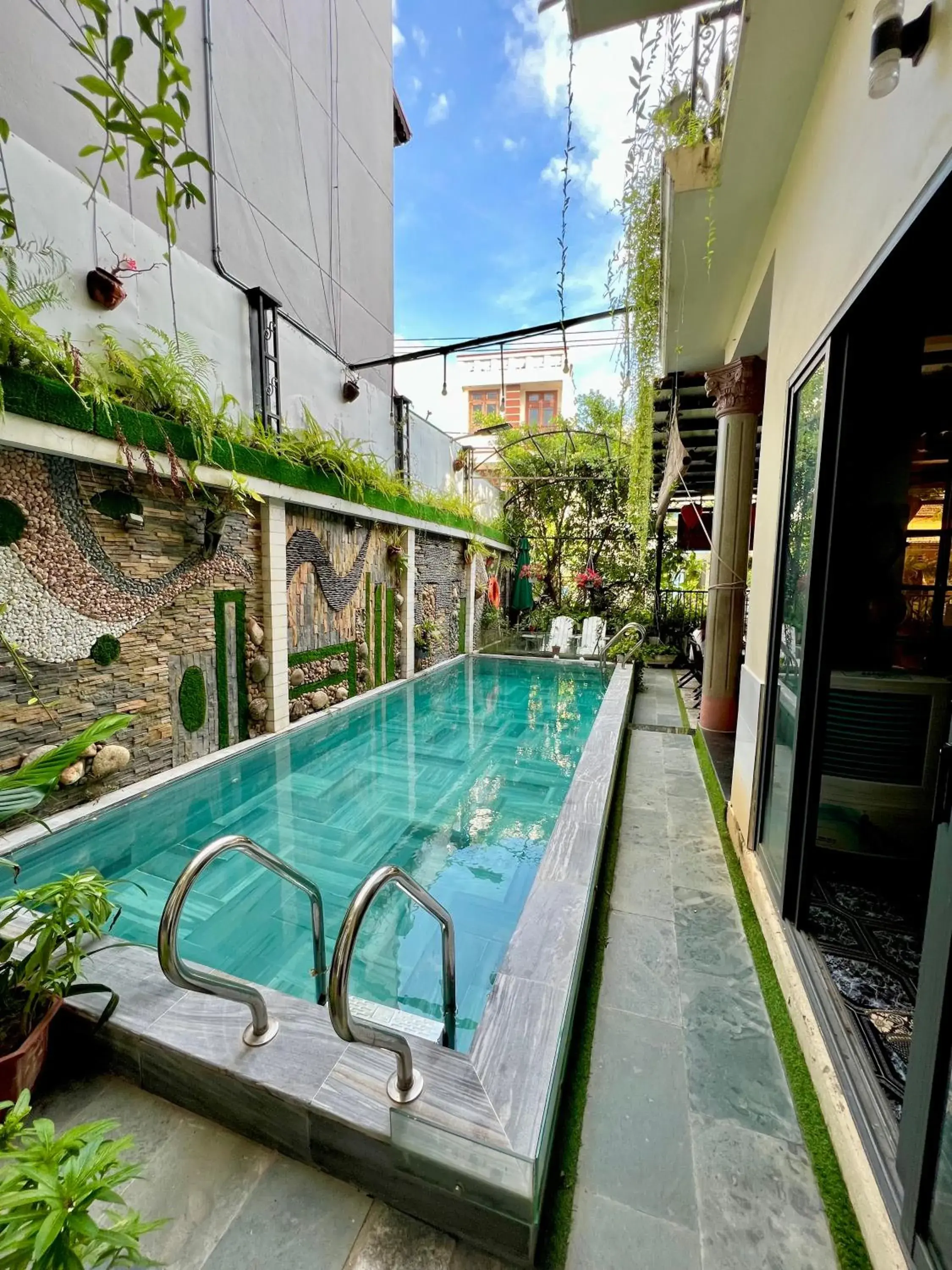 Property building, Swimming Pool in Hoi An Ngo Homestay