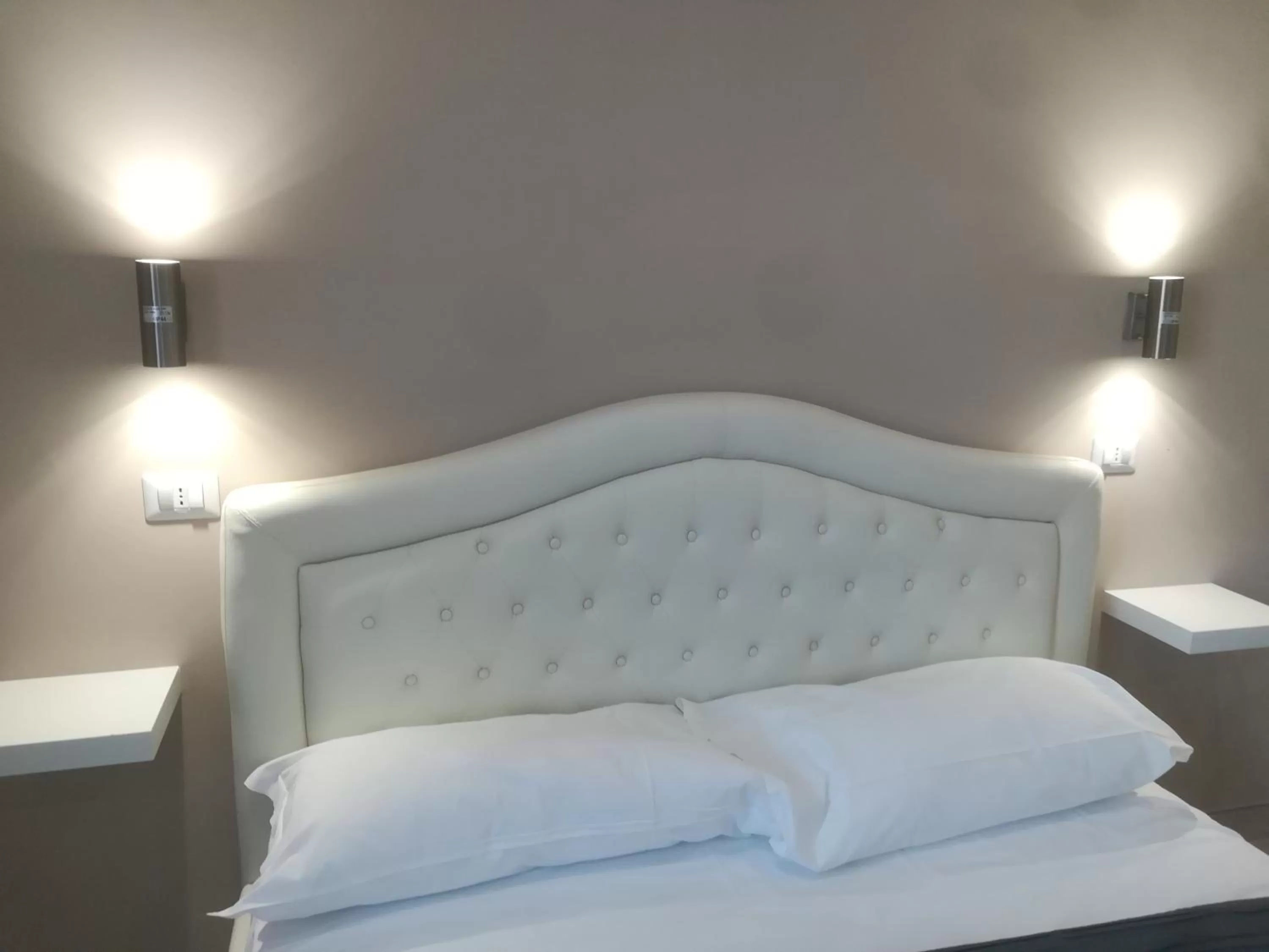 Bed in B&B Purple Italy