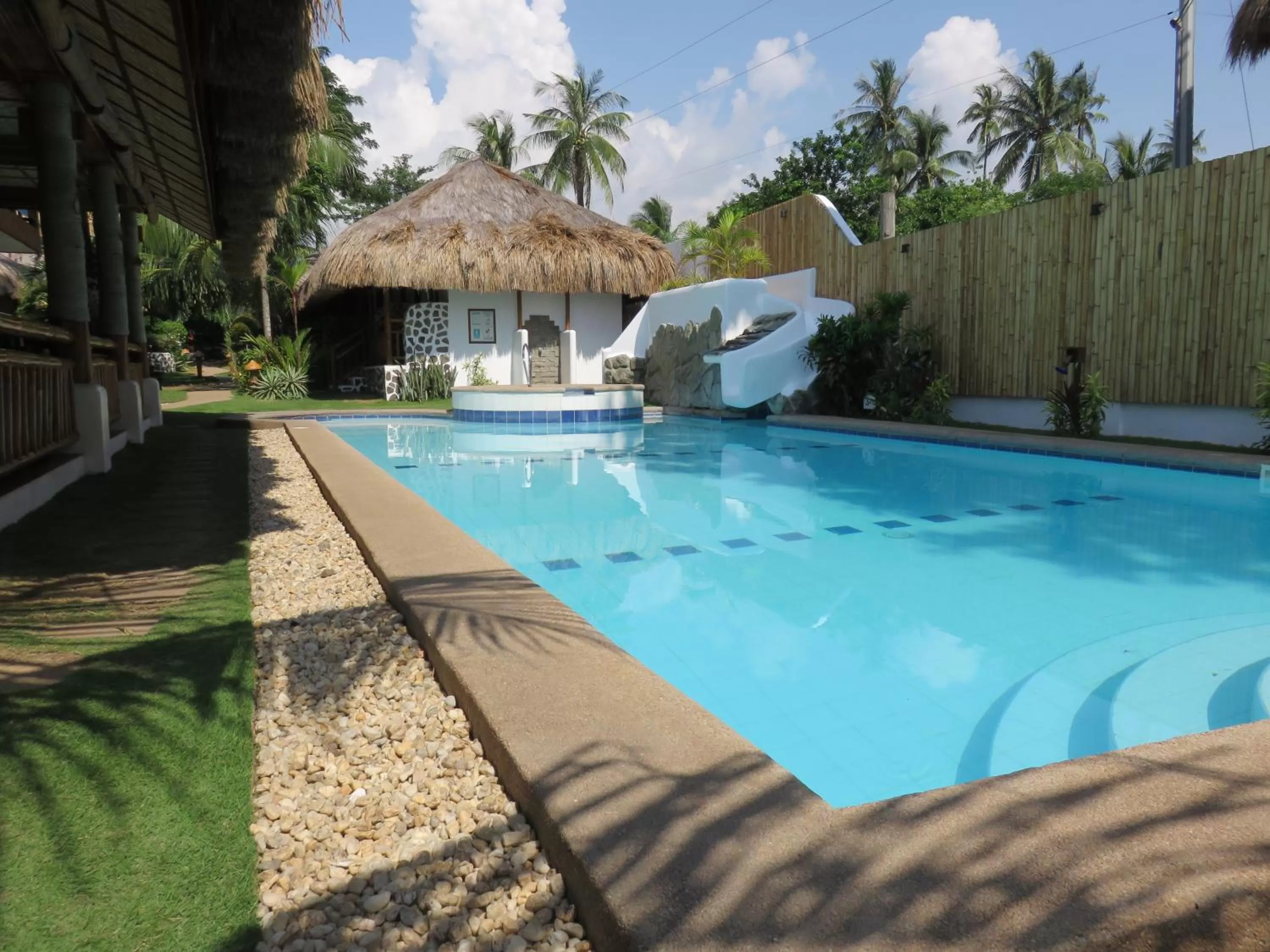 Swimming pool in Kav&#x27;s Beach Resort